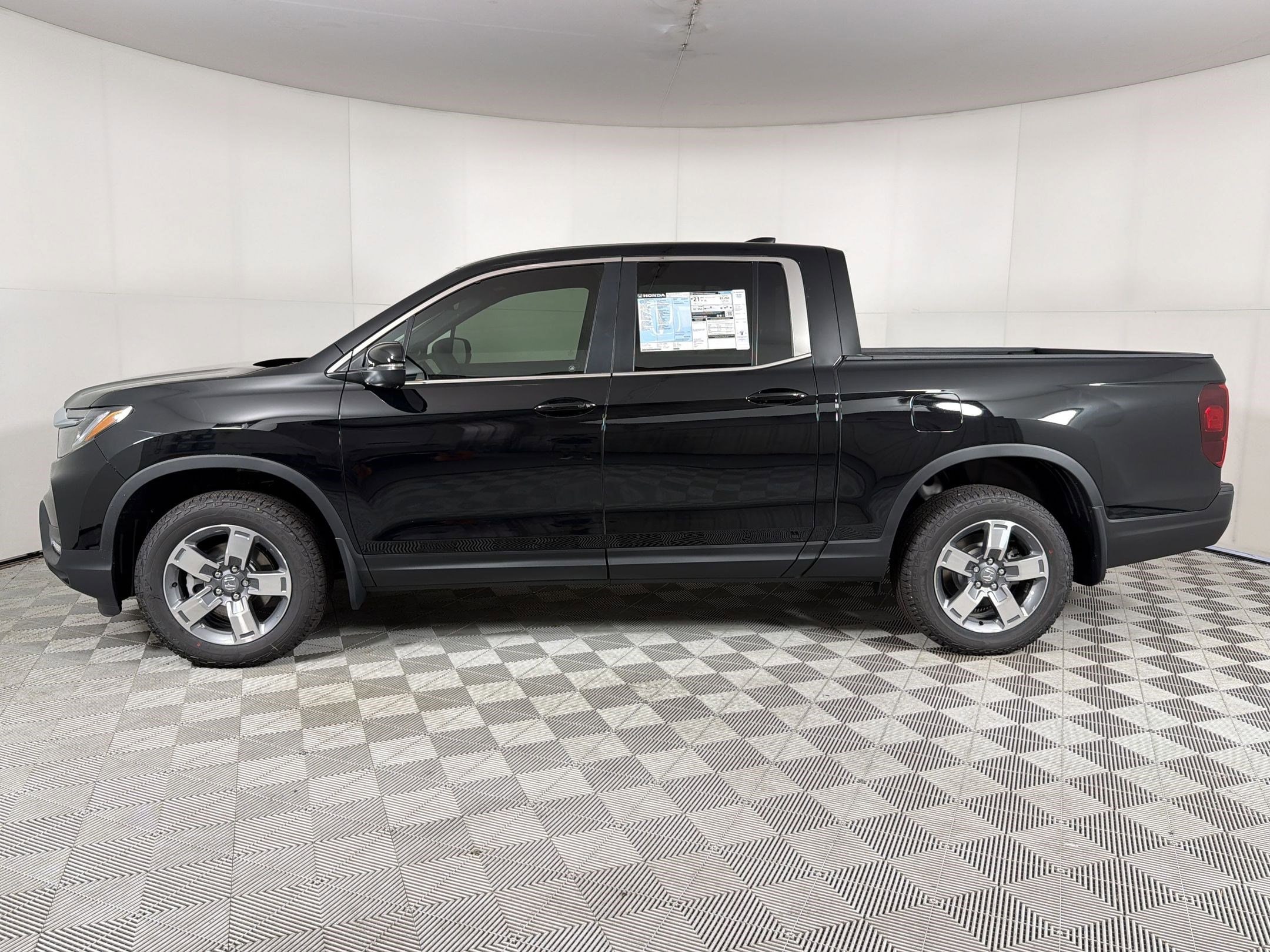 2026 Honda Ridgeline RTL - Photo 2