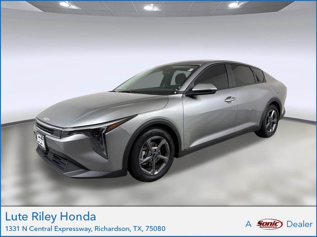Used 2025 Kia K4 LXS Sedan