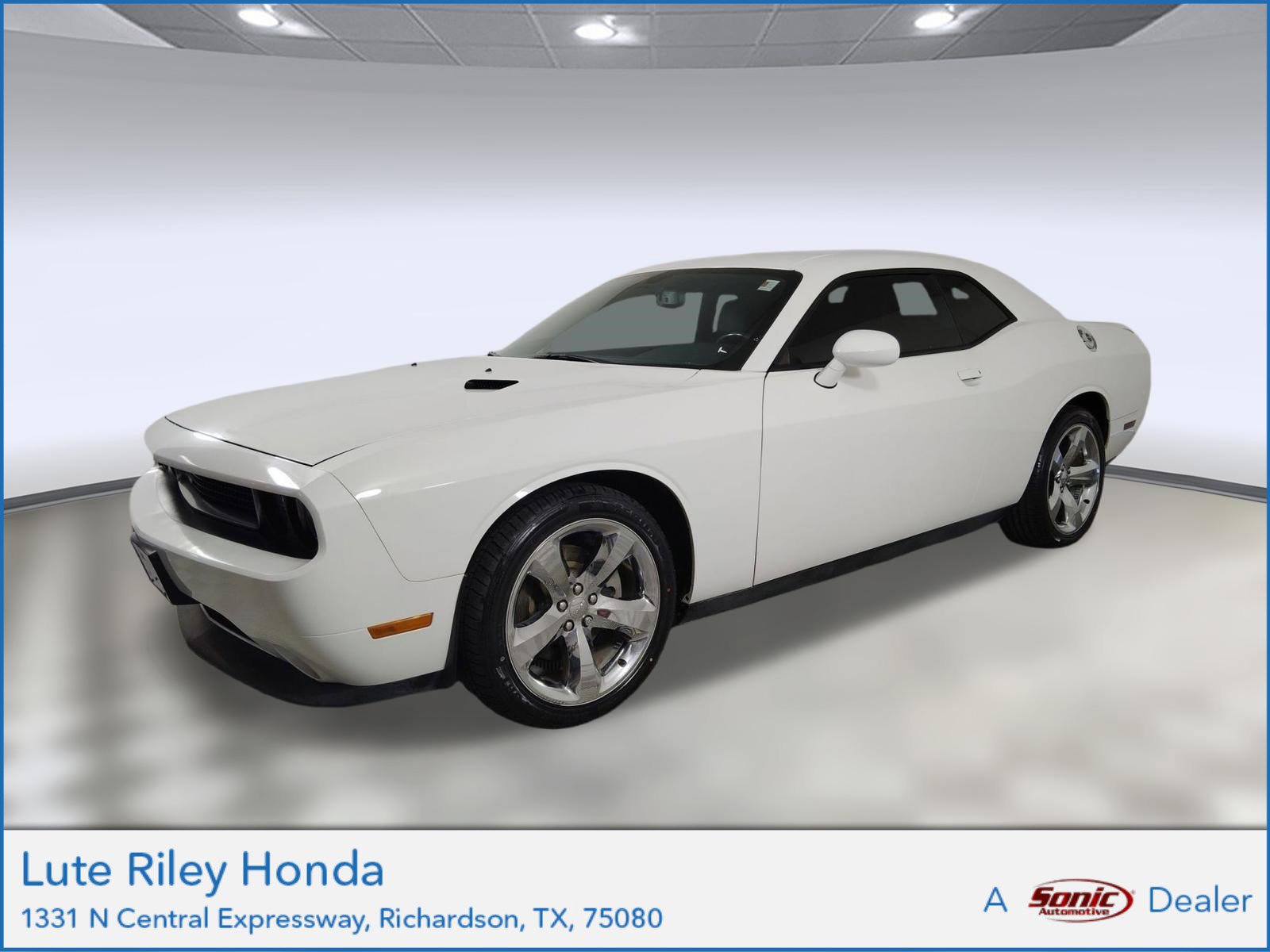 2014 Dodge Challenger SXT