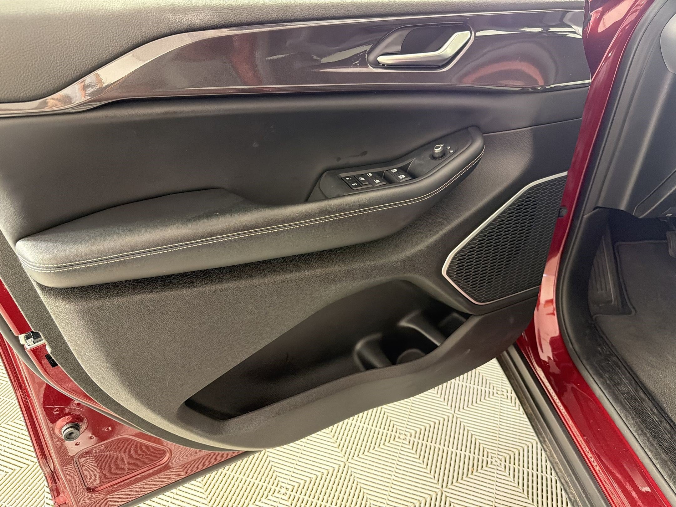 2023 Jeep Grand Cherokee Altitude - Photo 14