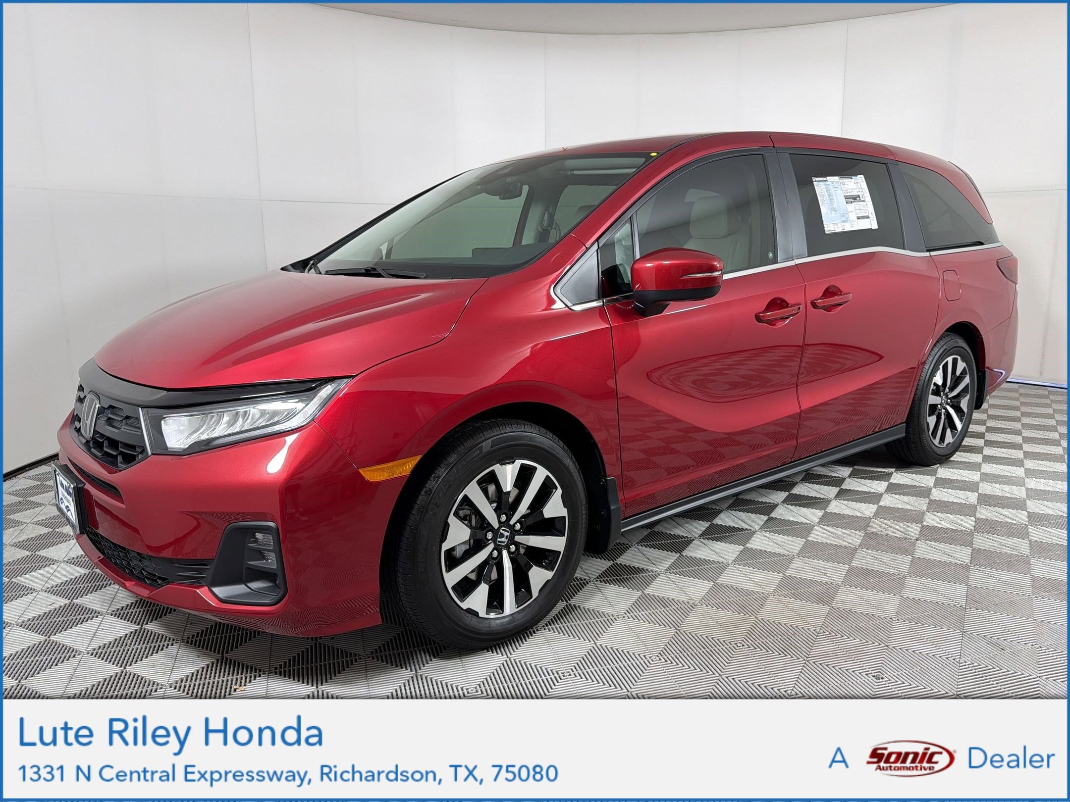 2026 Honda Odyssey EX-L's photo