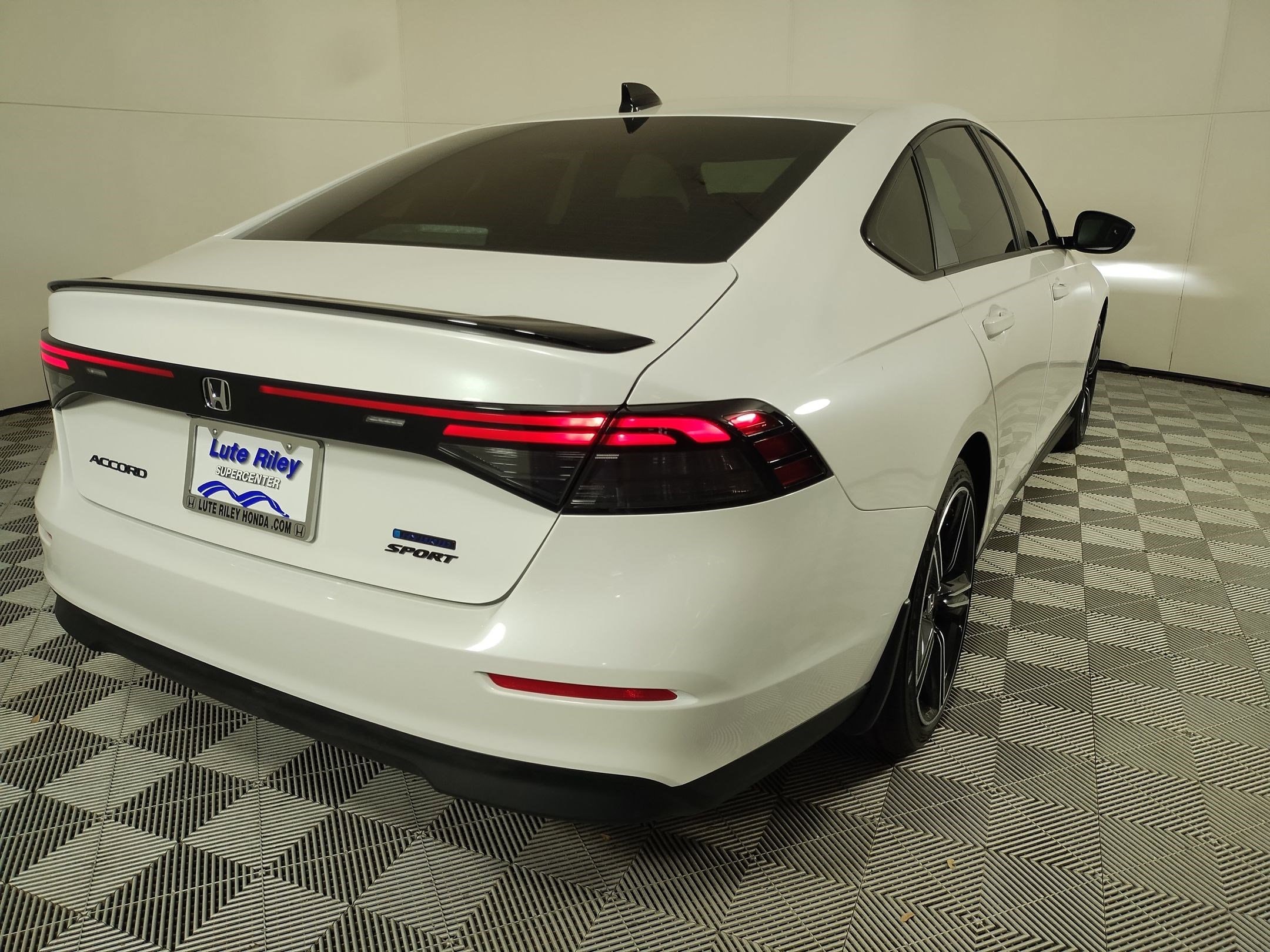 2026 Honda Accord Hybrid Sport - Photo 29