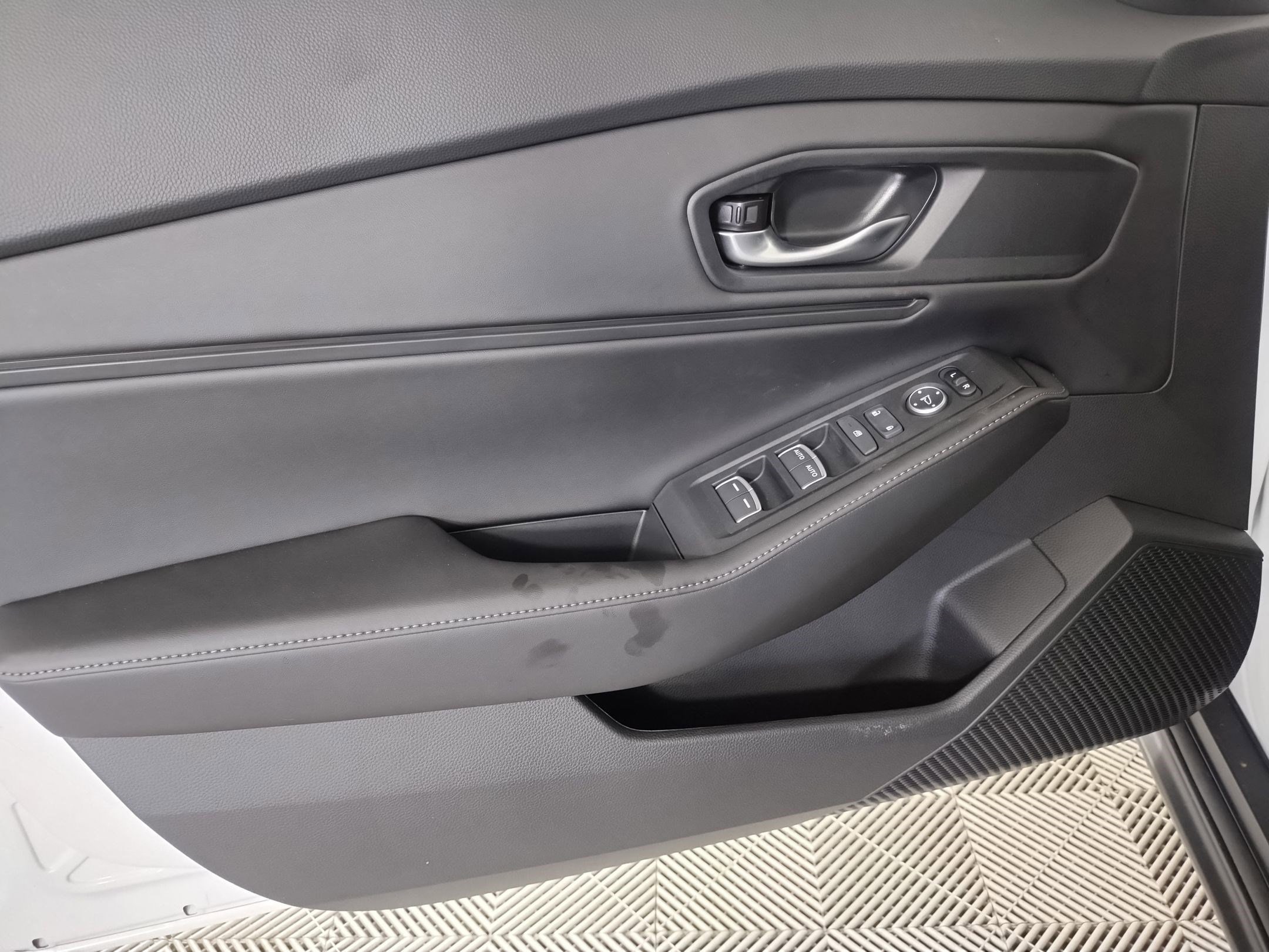 2026 Honda Accord Hybrid Sport - Photo 13