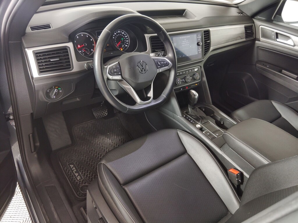Used 2020 Volkswagen Atlas Cross Sport 3.6L V6 SE w/Technology SUV