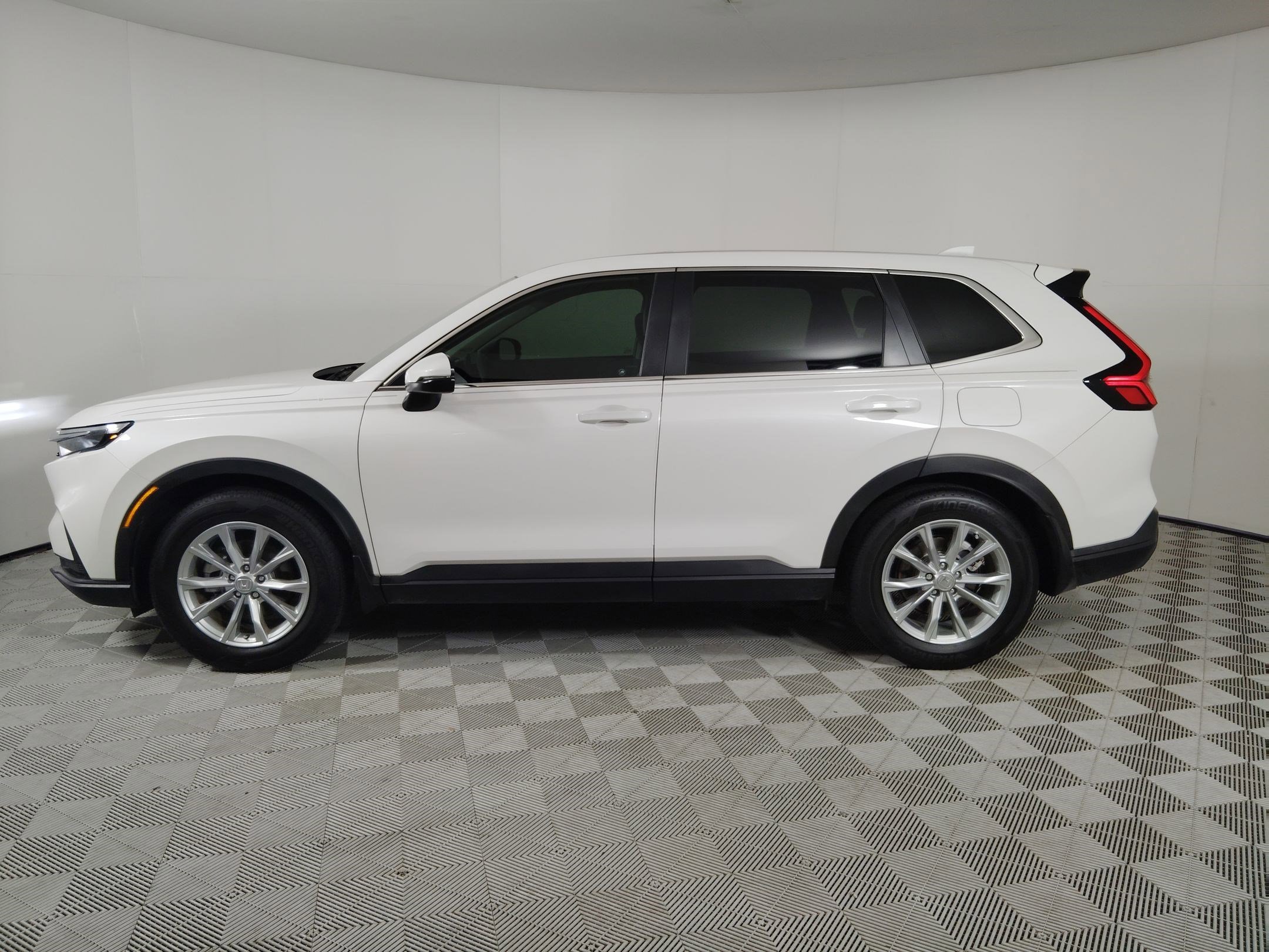 2024 Honda CR-V EX photo 2