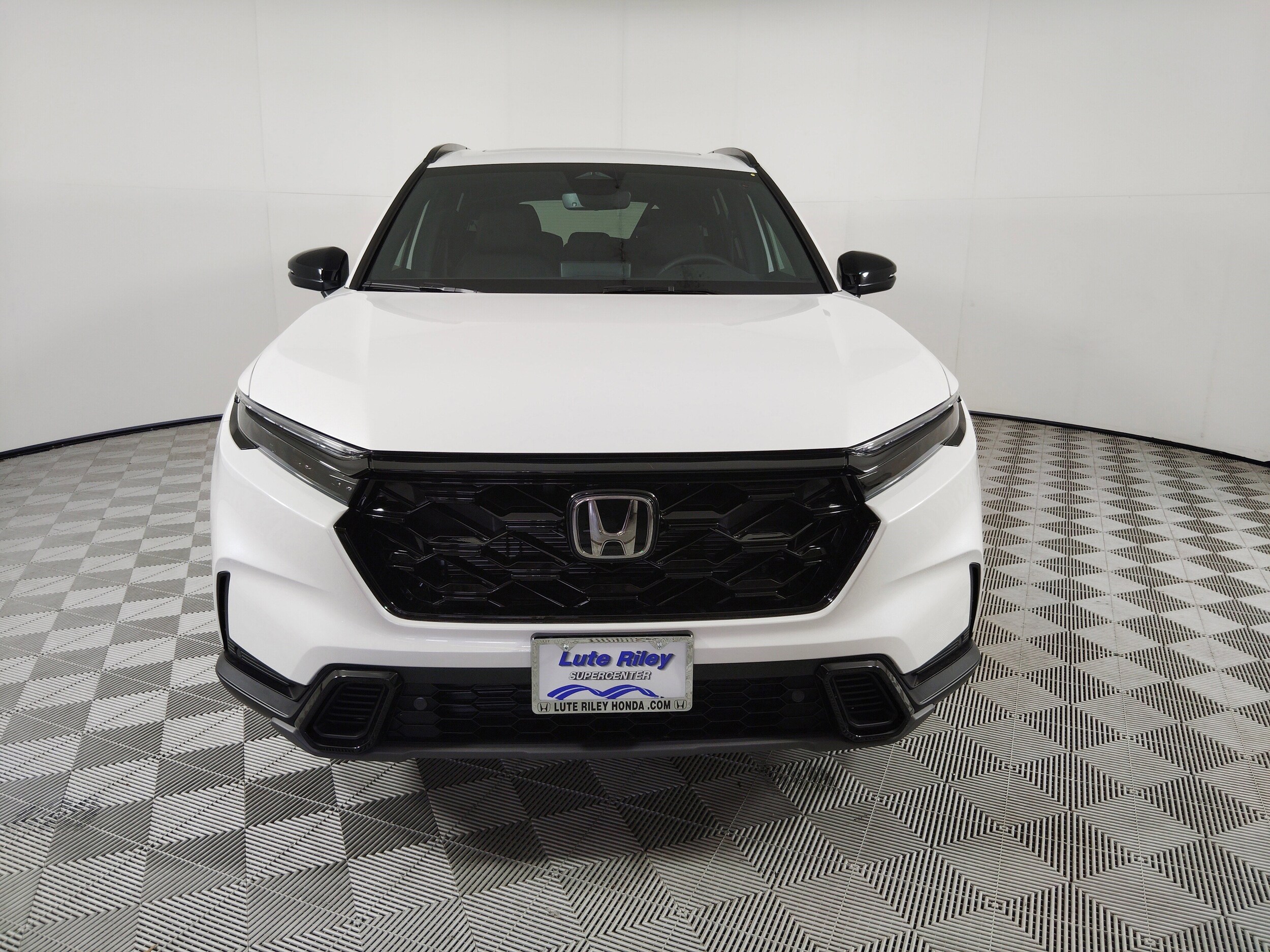 2026 Honda CR-V Hybrid Sport-L photo 2