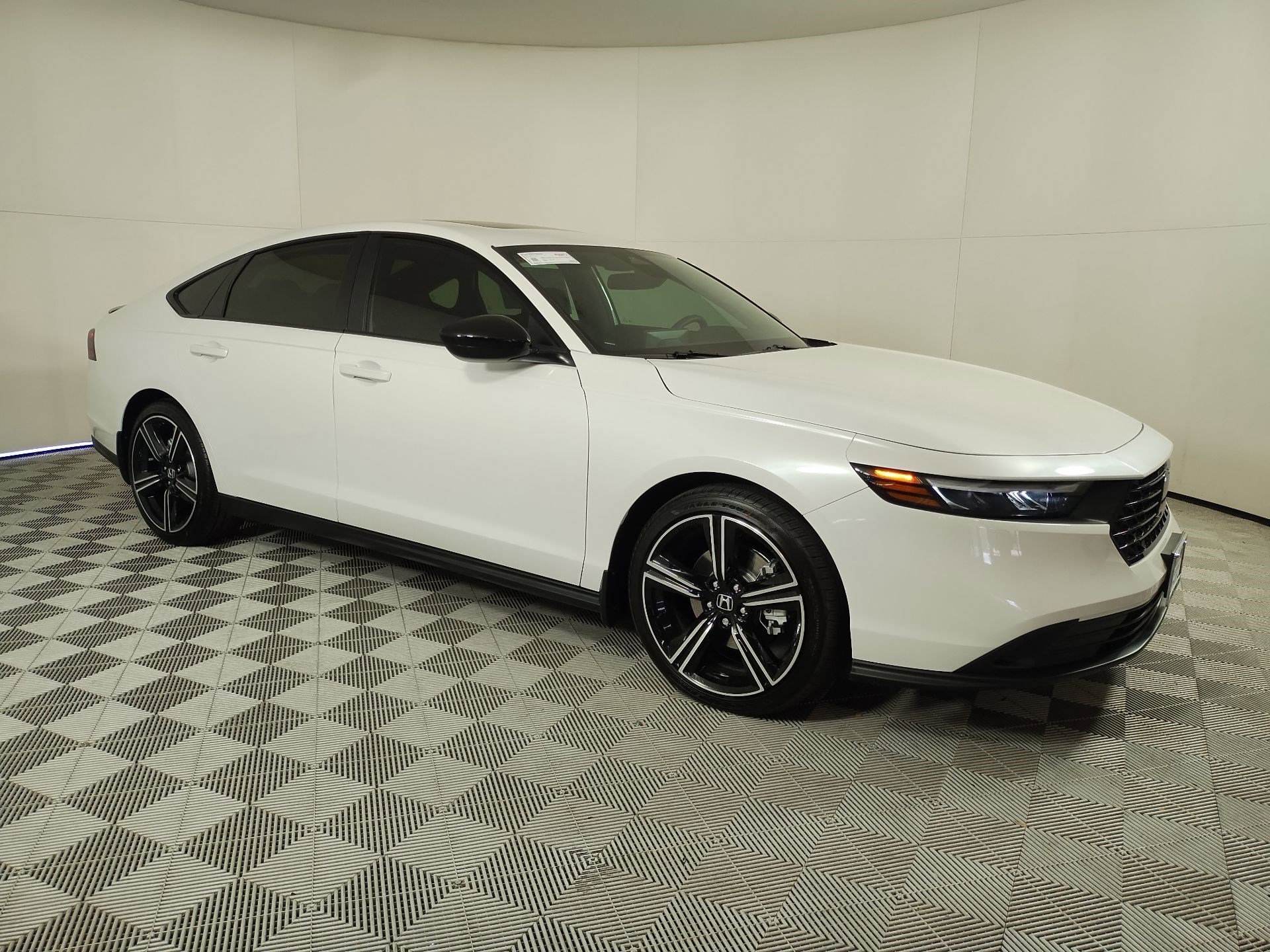 2026 Honda Accord Hybrid Sport - Photo 7