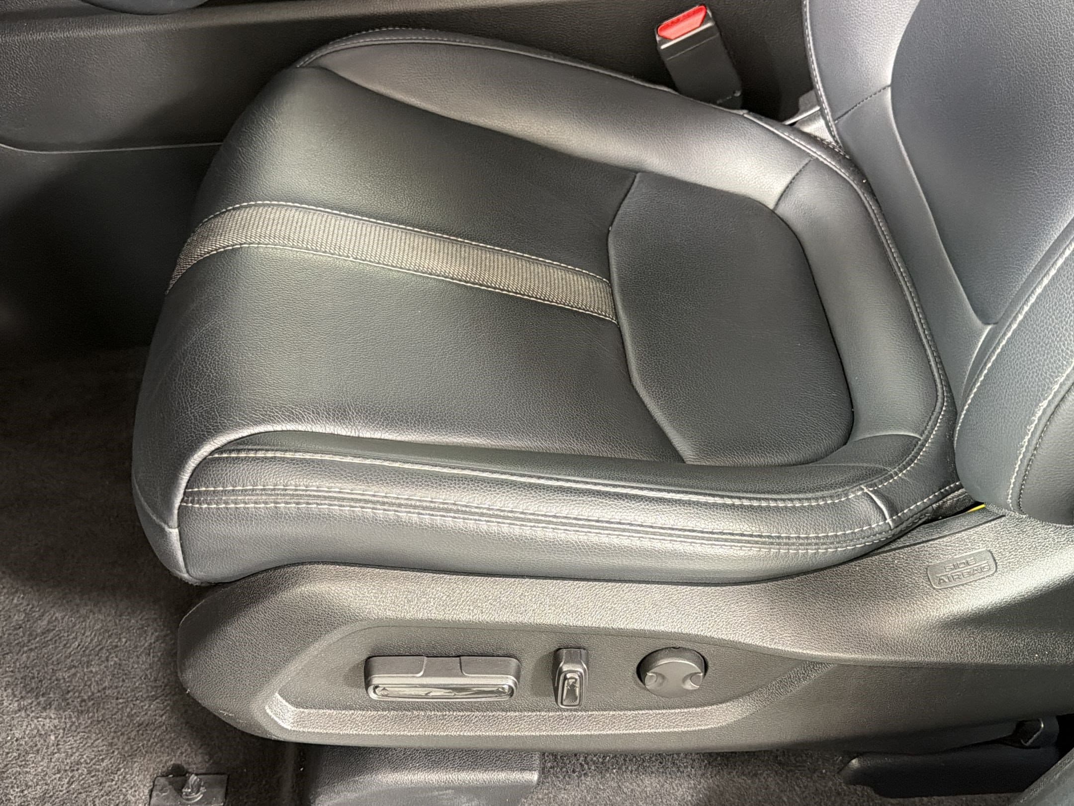 2023 Honda Pilot Touring - Photo 15