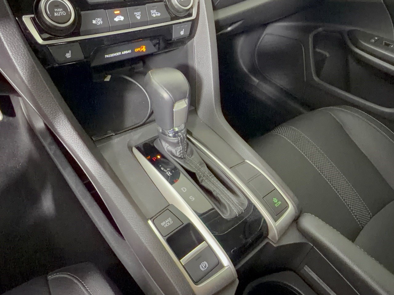 2019 Honda Civic Touring - Photo 21