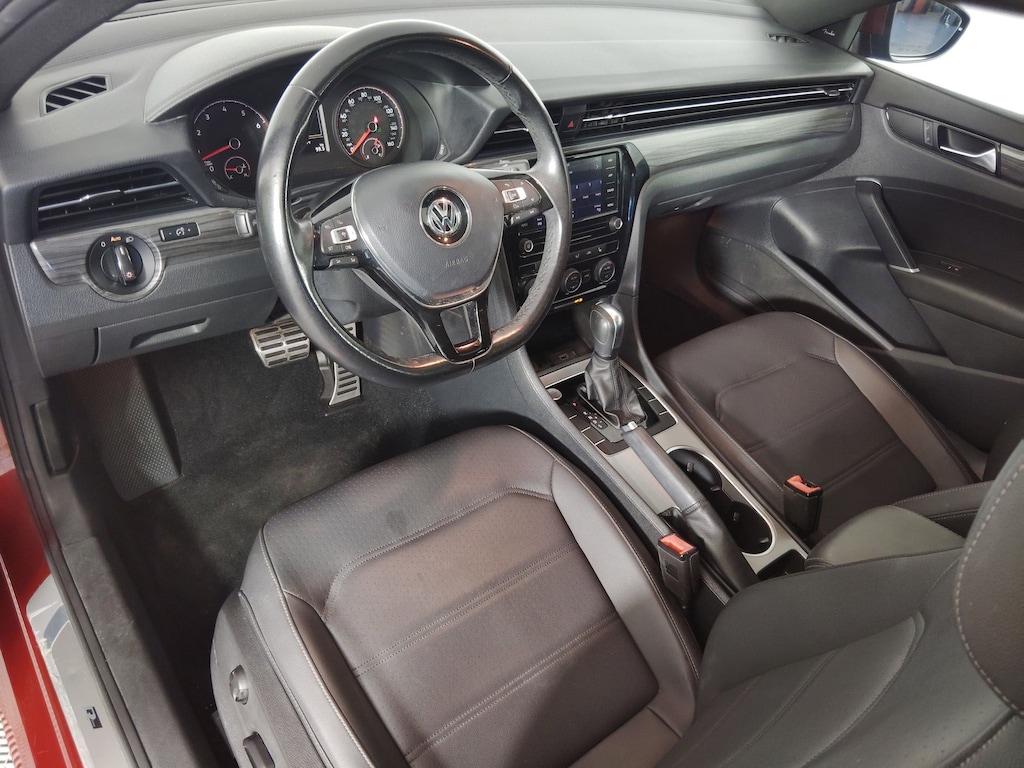 Used 2022 Volkswagen Passat 2.0T R-Line Sedan