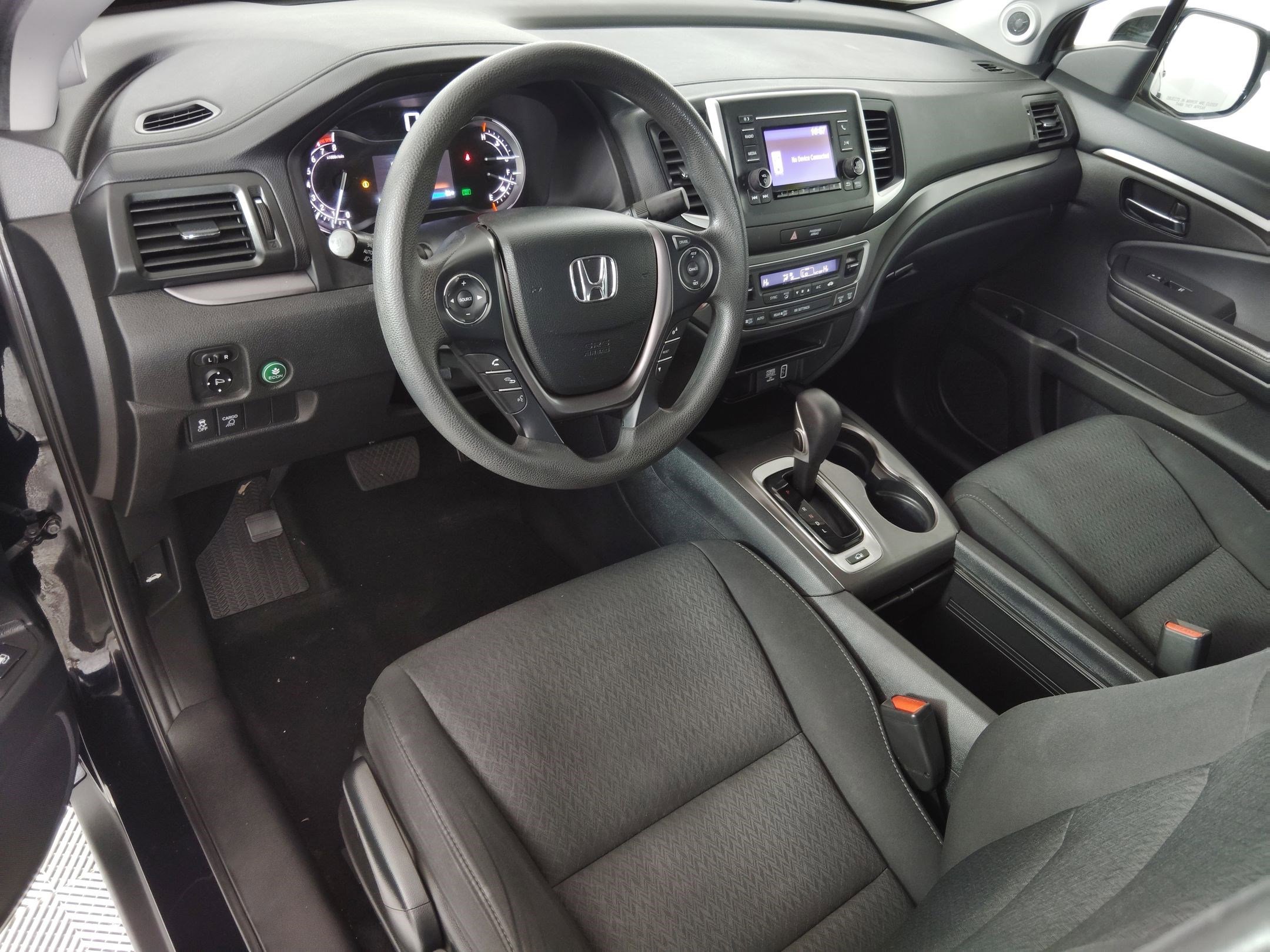 2019 Honda Ridgeline Sport photo 4