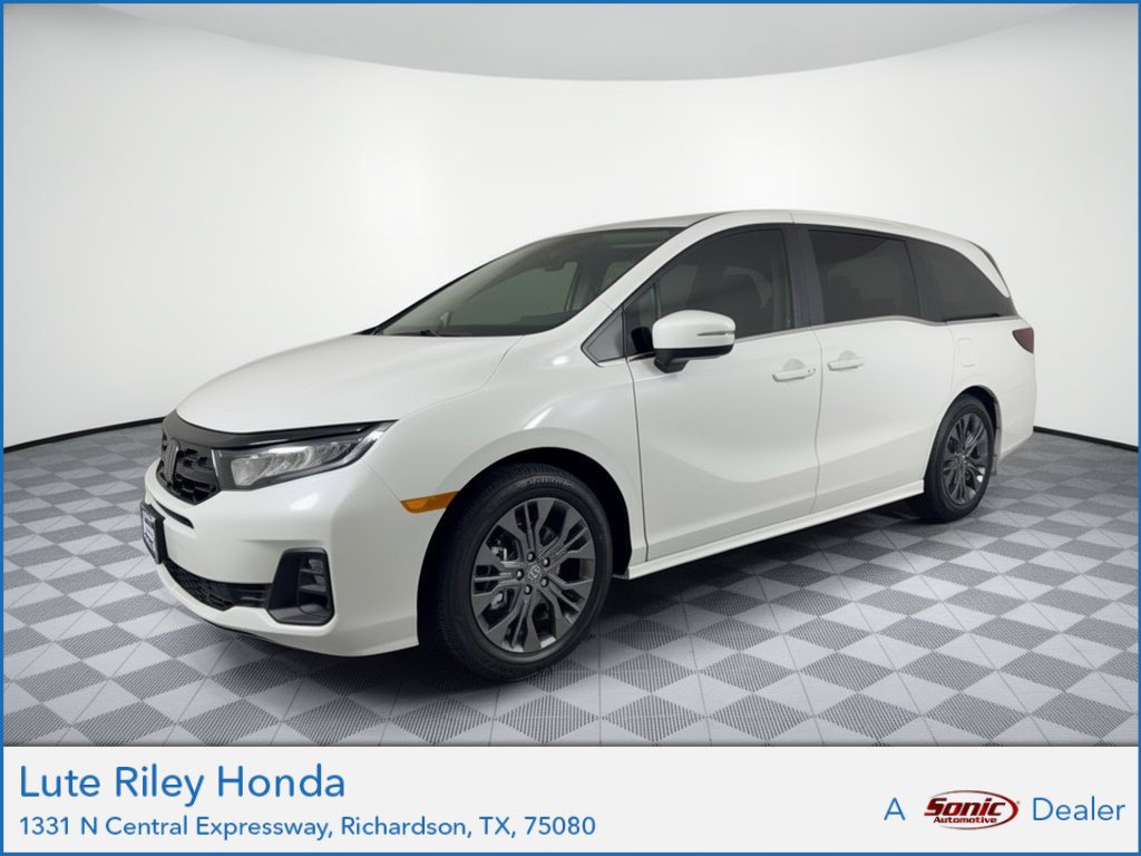 2027 Honda Odyssey Touring Van Passenger