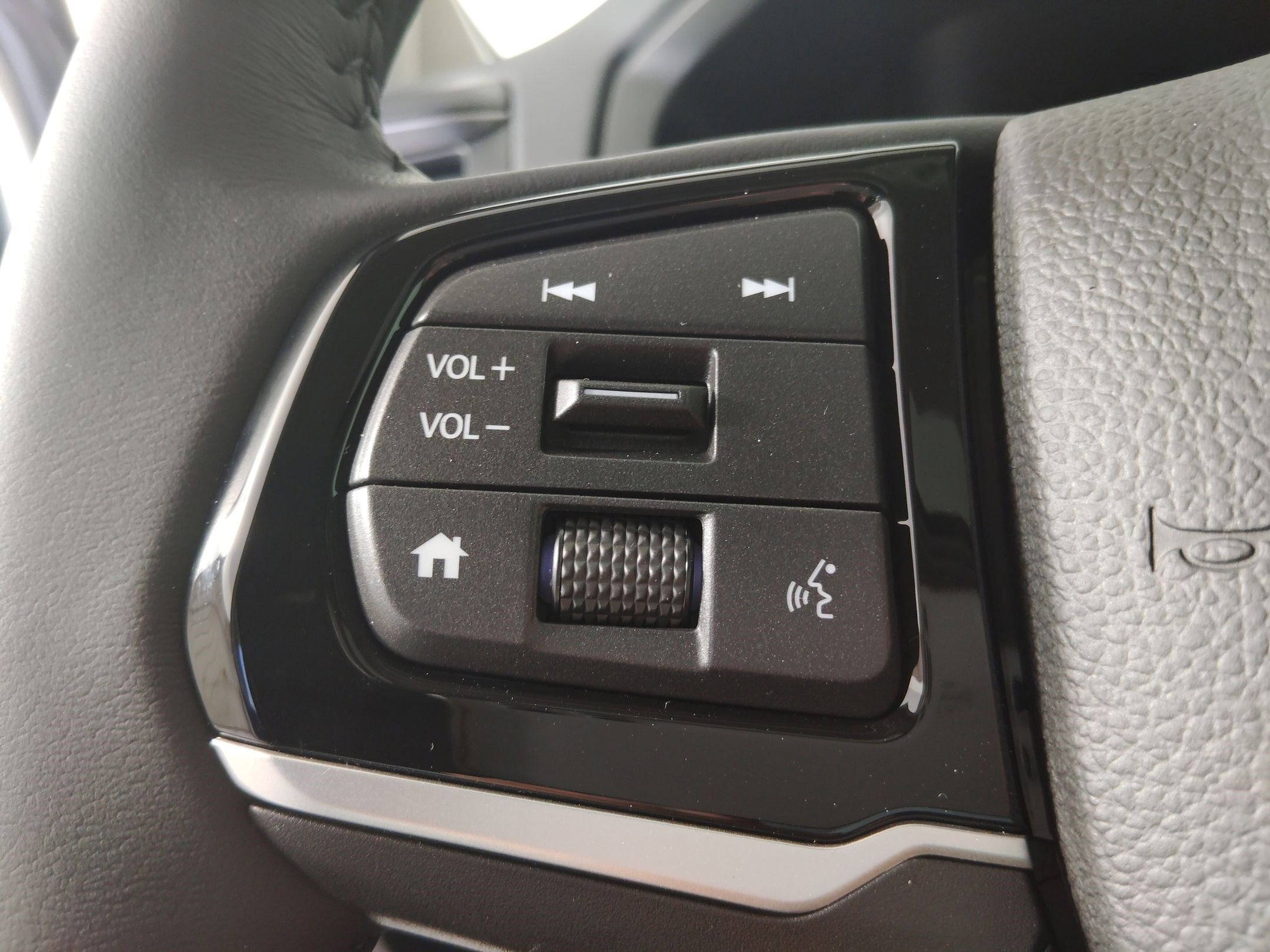 2026 Honda Odyssey EX-L - Photo 14