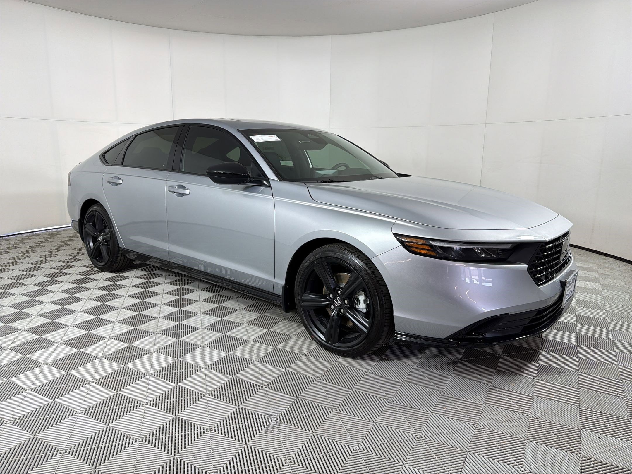 2026 Honda Accord Hybrid Sport-L - Photo 7