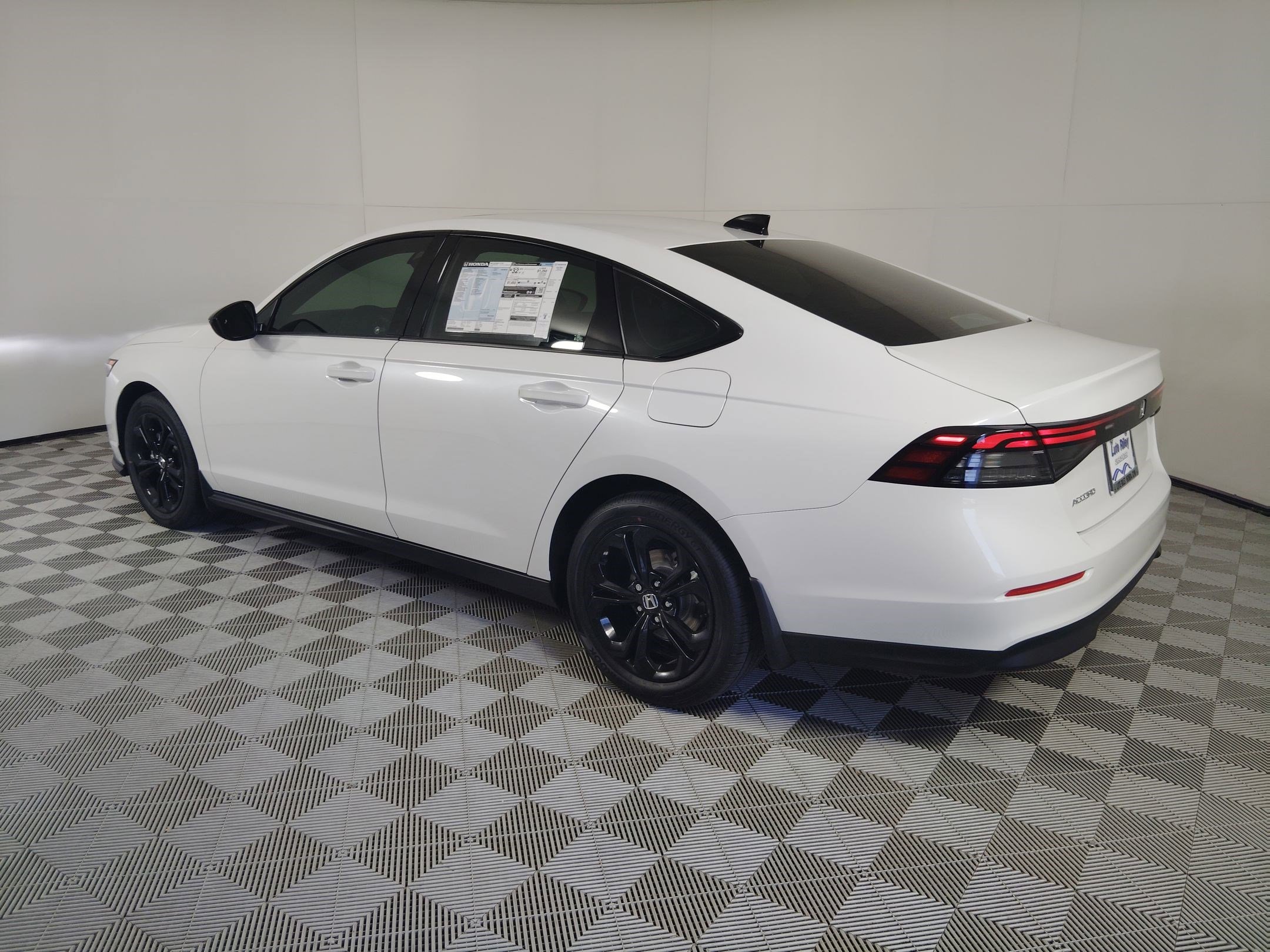 2025 Honda Accord SE photo 3
