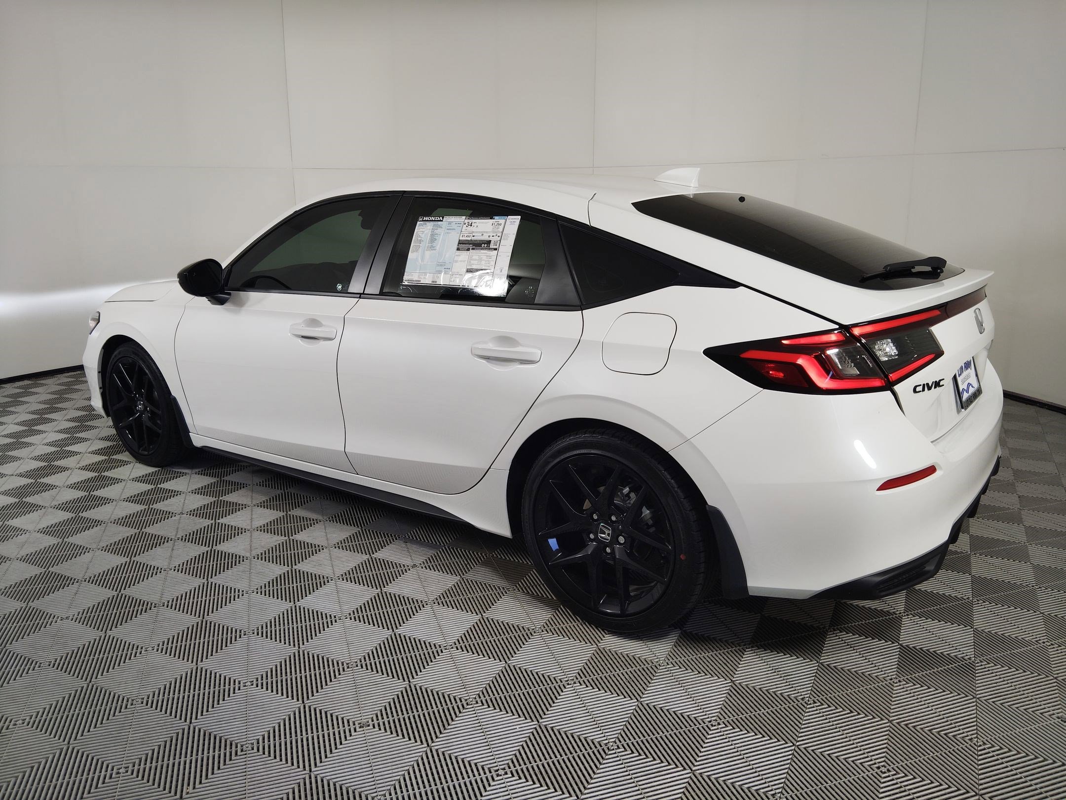 2026 Honda Civic Sport Hatchback photo 3