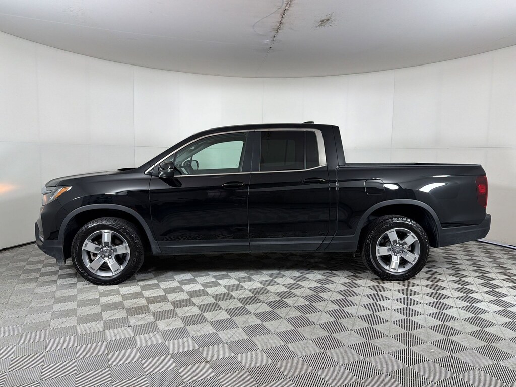 Used 2025 Honda Ridgeline RTL Truck Crew Cab