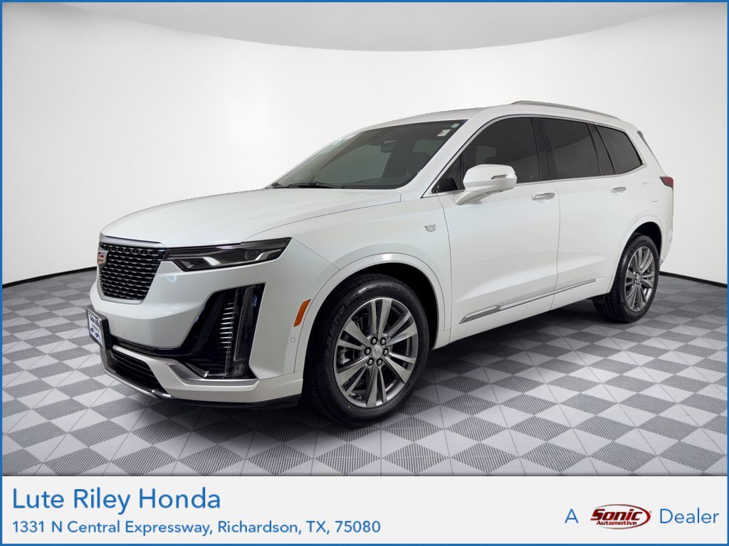  CADILLAC XT6