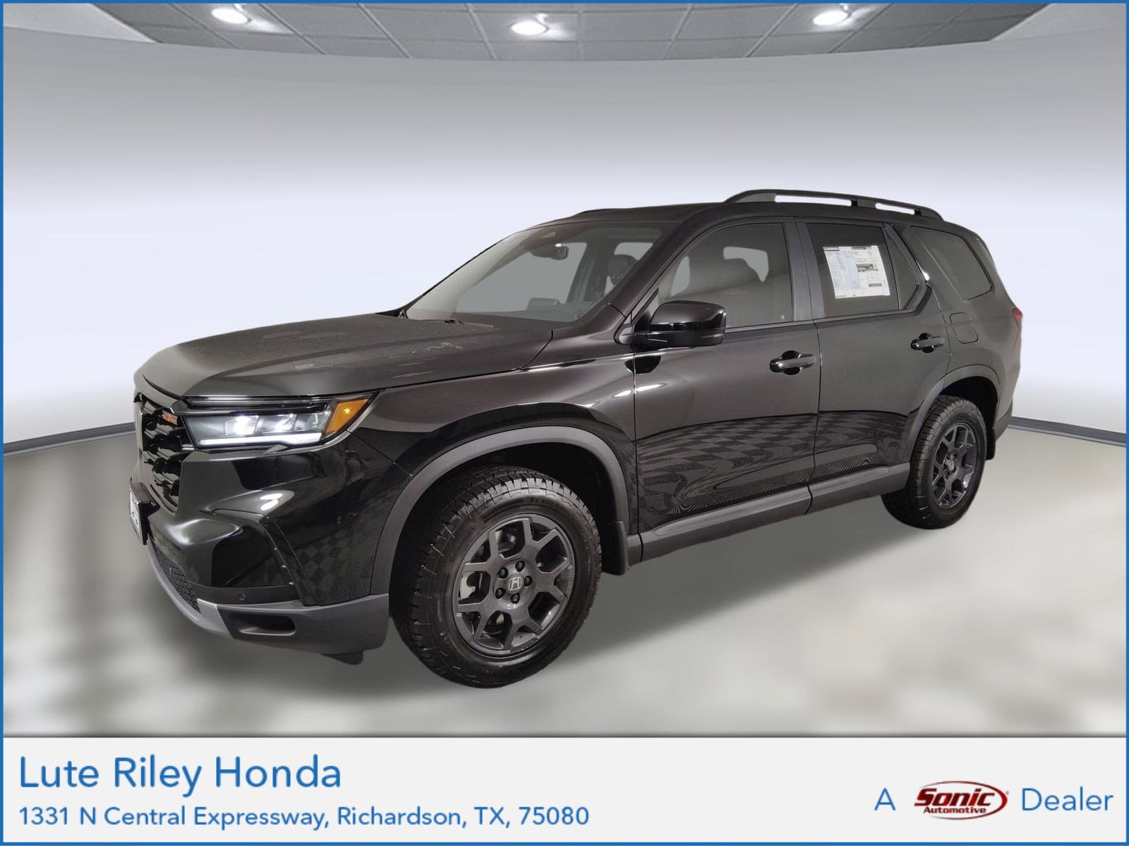 2025 Honda Pilot Touring's photo