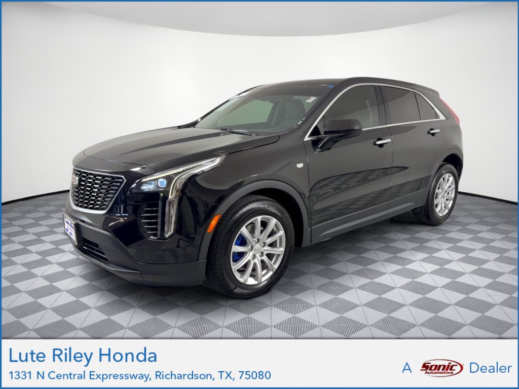 Used 2022 CADILLAC XT4 Luxury SUV near Dallas