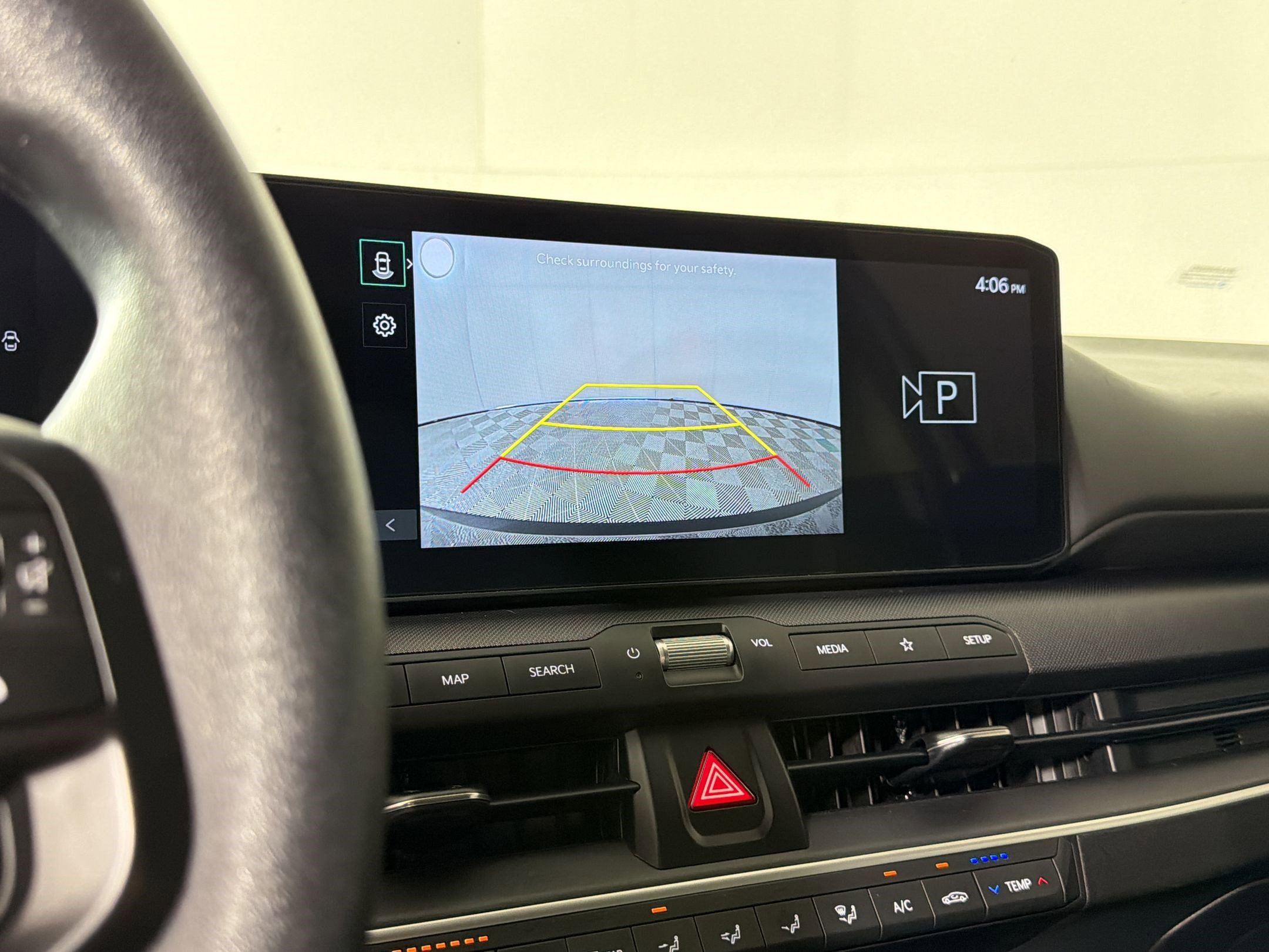 2025 Kia K4 LXS - Photo 24