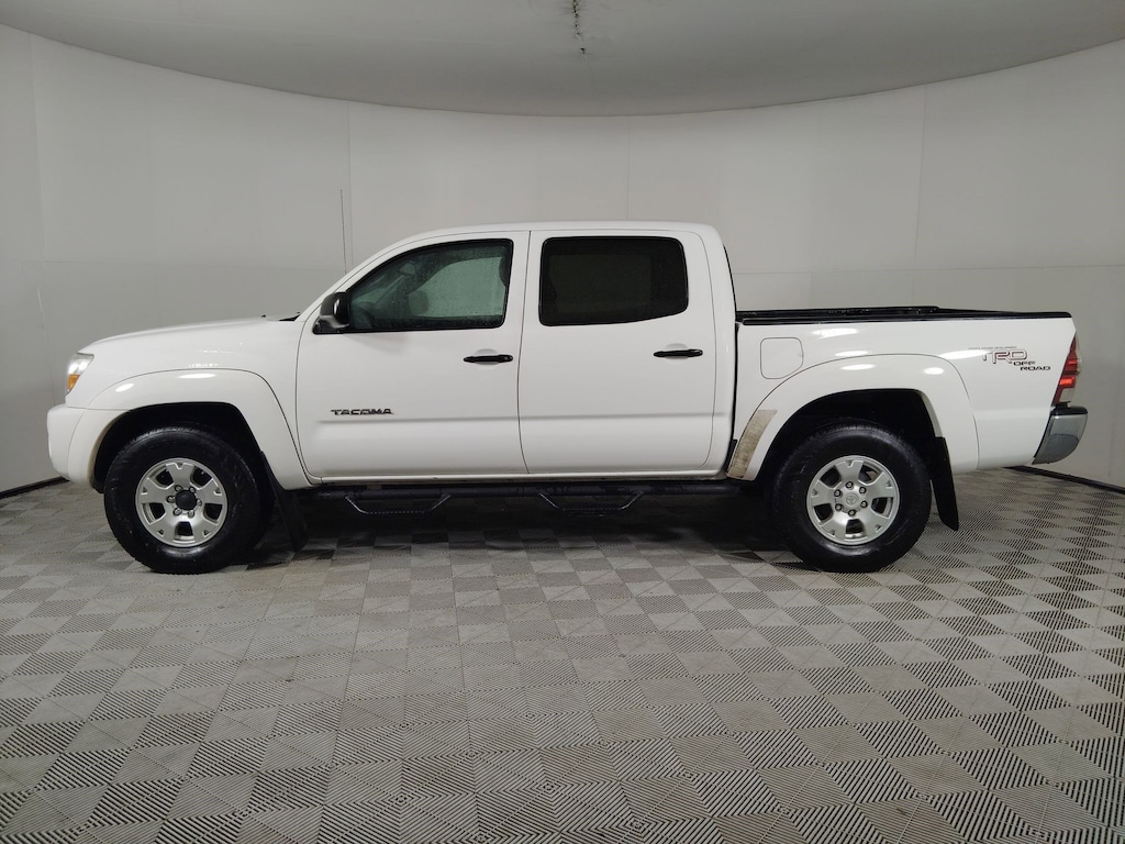 Used 2011 Toyota Tacoma Base V6 Truck Double Cab