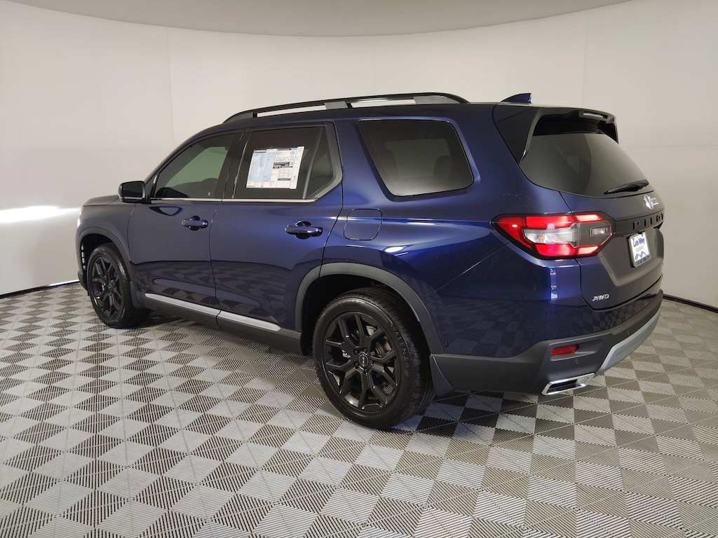 New 2025 Honda Pilot Touring SUV