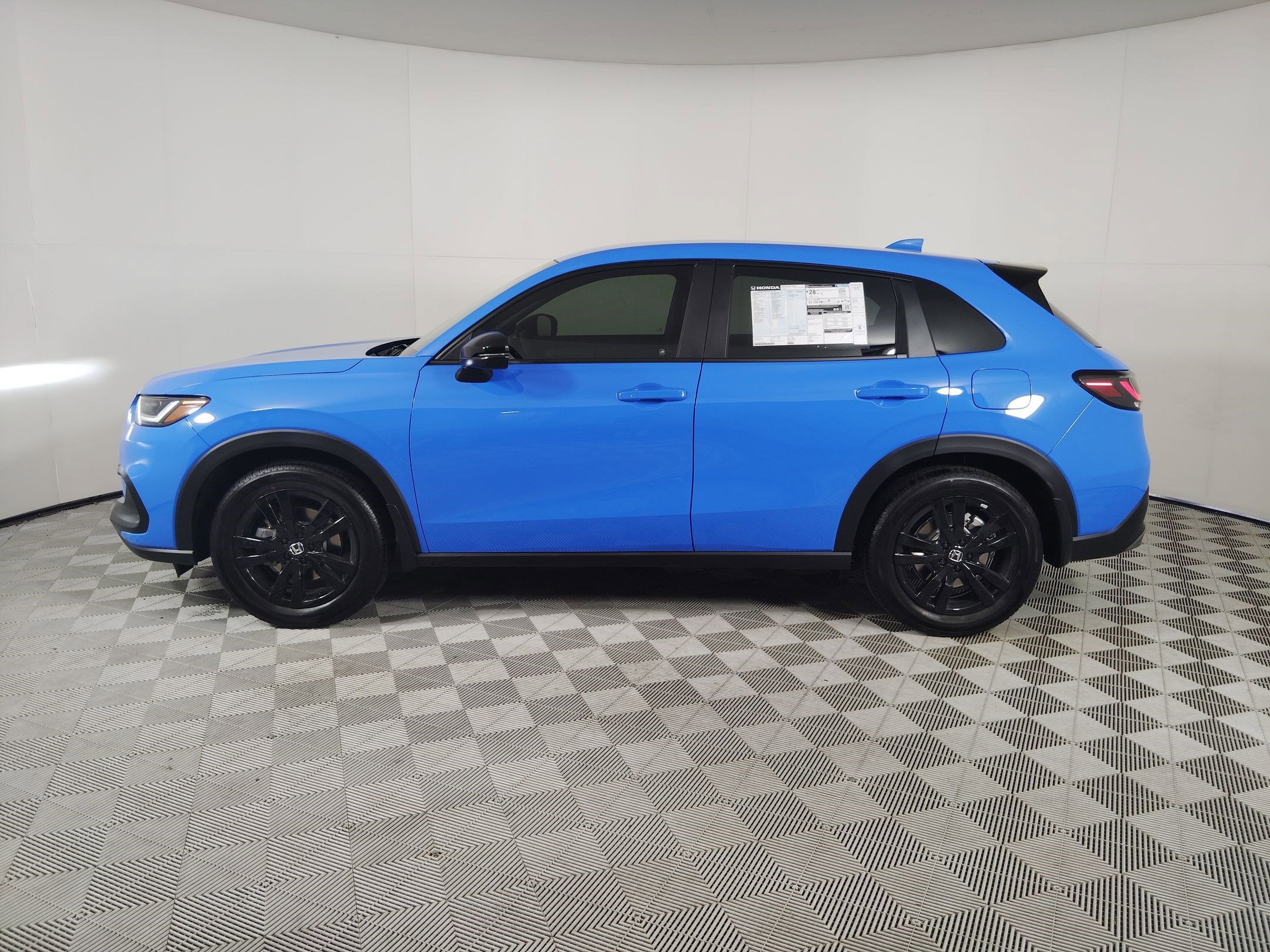 2026 Honda HR-V Sport photo 2
