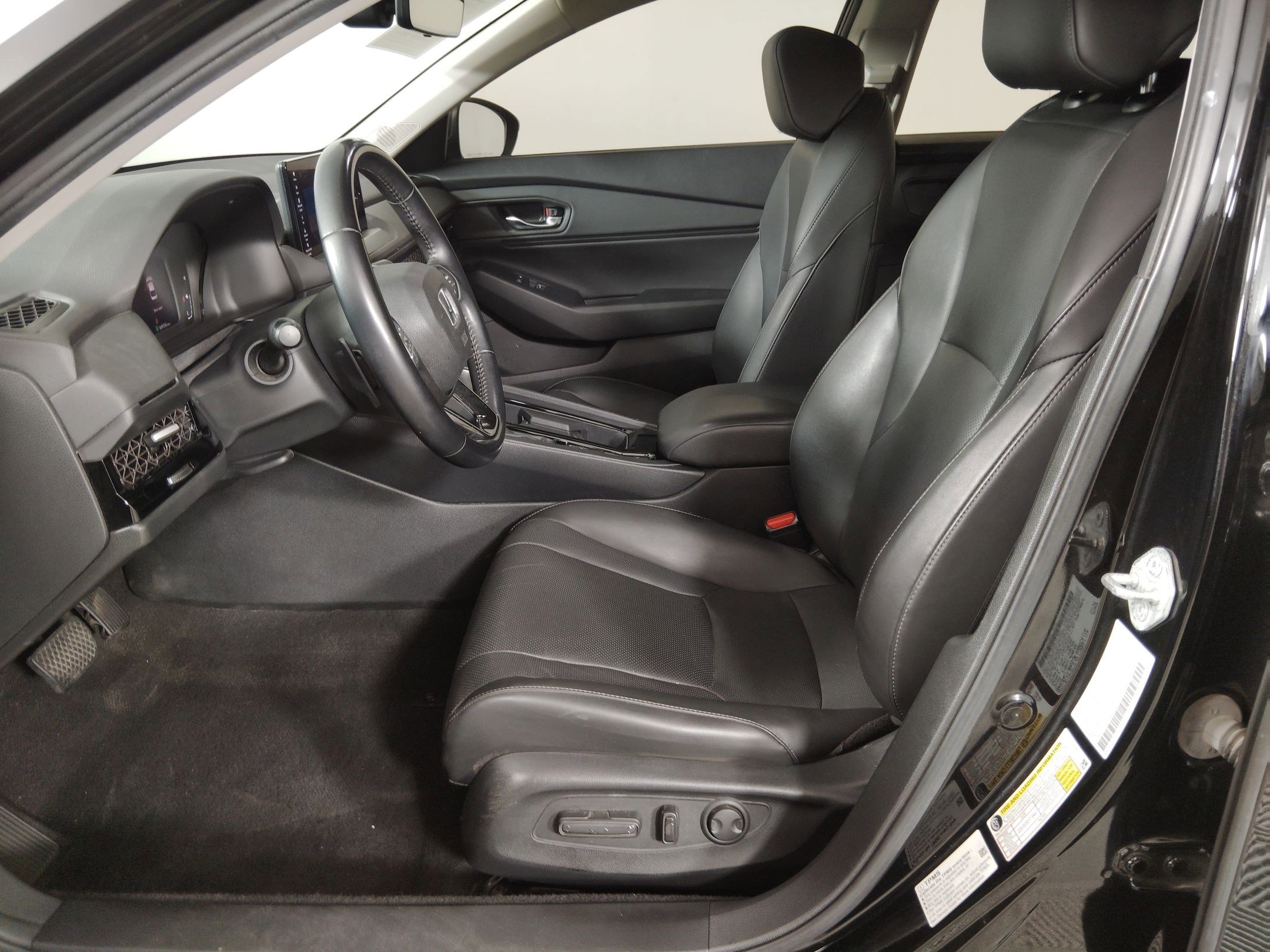 2023 Honda Accord Hybrid EX-L photo 4