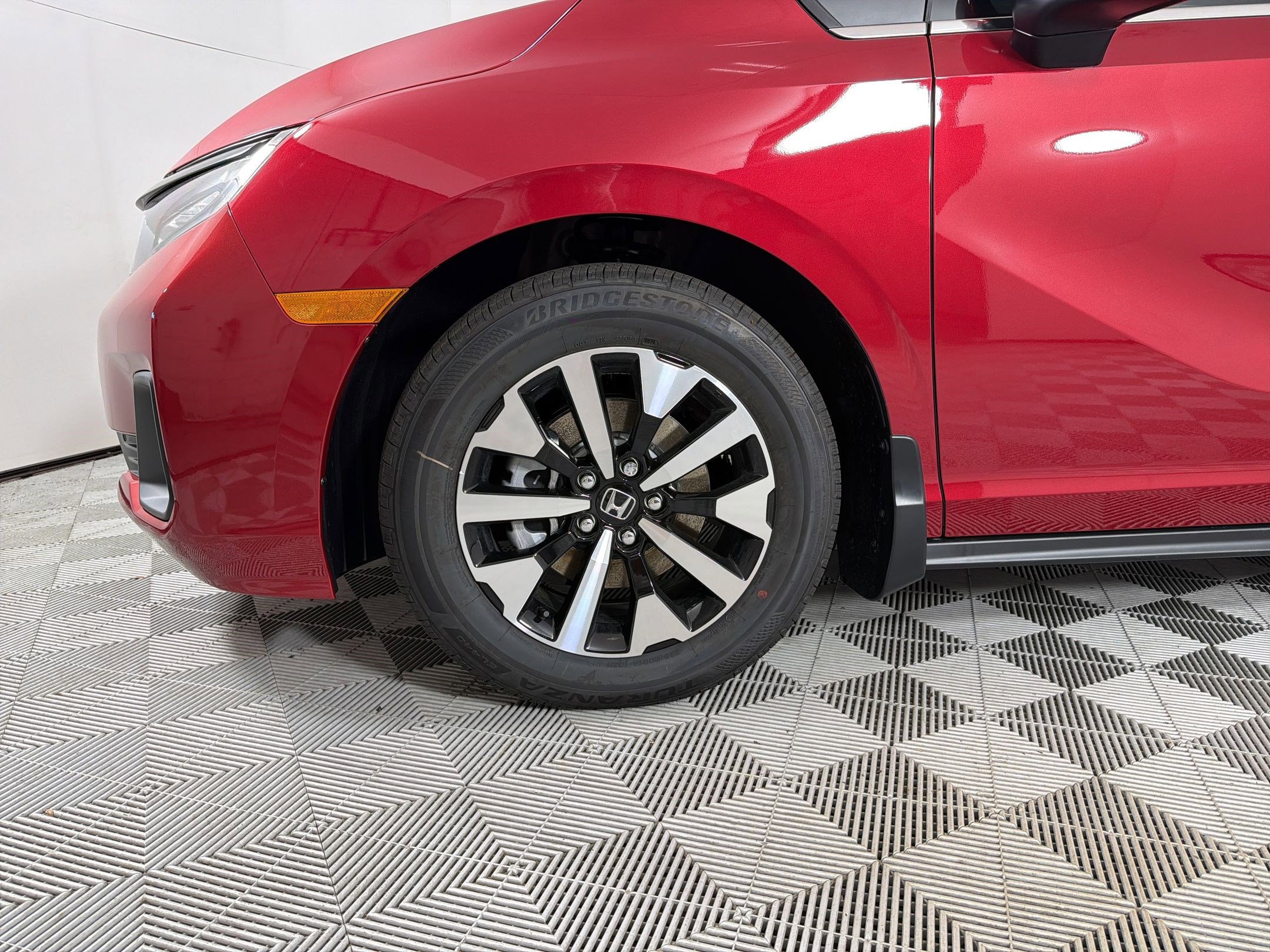 2026 Honda Odyssey EX-L - Photo 12