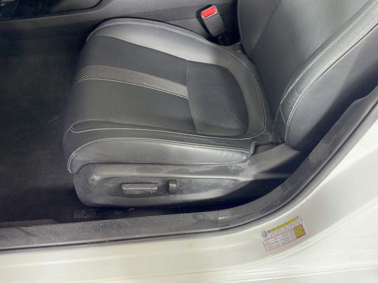 2019 Honda Civic Touring - Photo 16