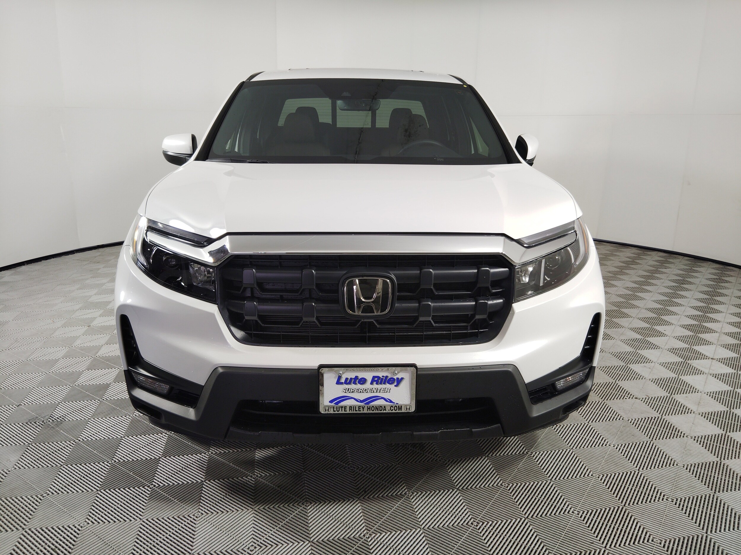 2025 Honda Ridgeline RTL photo 3
