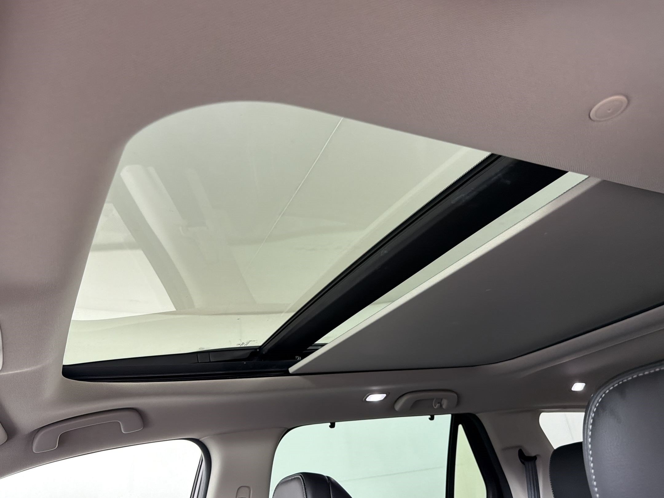 2023 Honda Pilot Touring - Photo 24