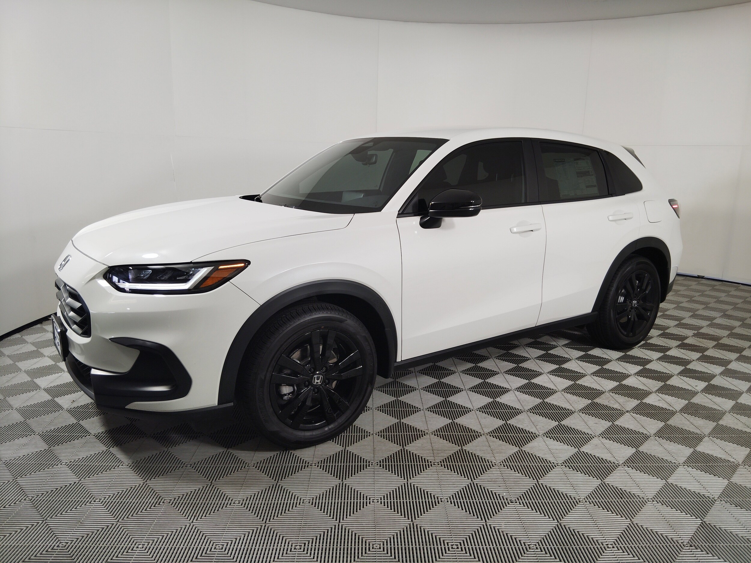 2026 Honda HR-V Sport photo 4