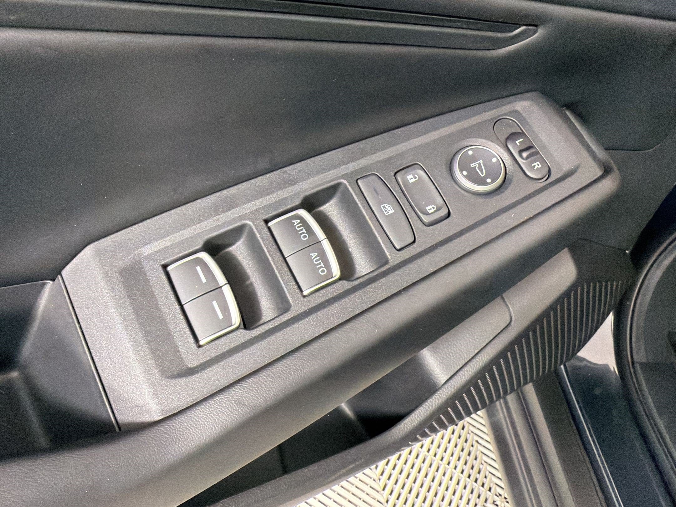 2024 Honda Accord EX - Photo 27
