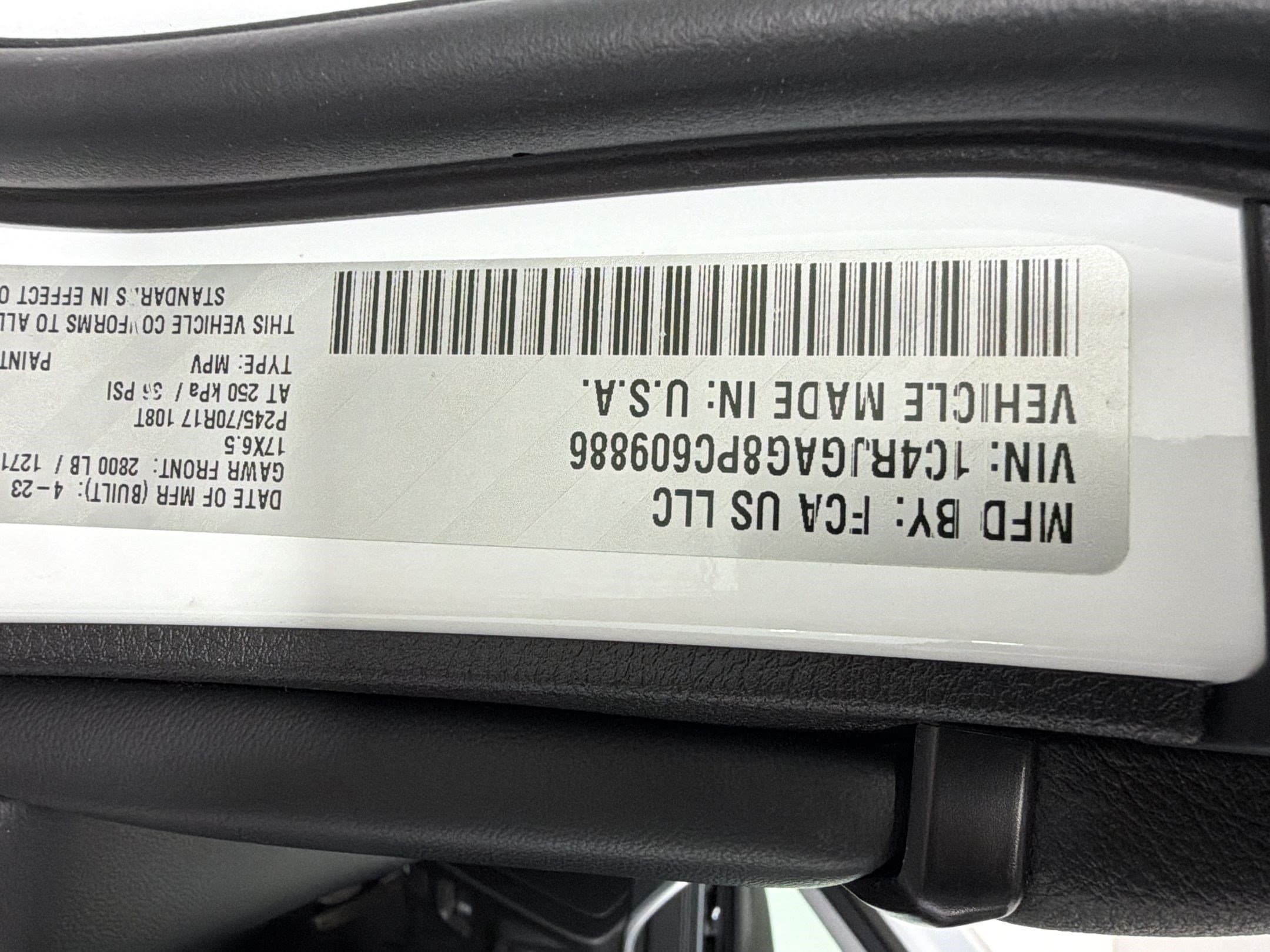 2023 Jeep Grand Cherokee Laredo - Photo 25