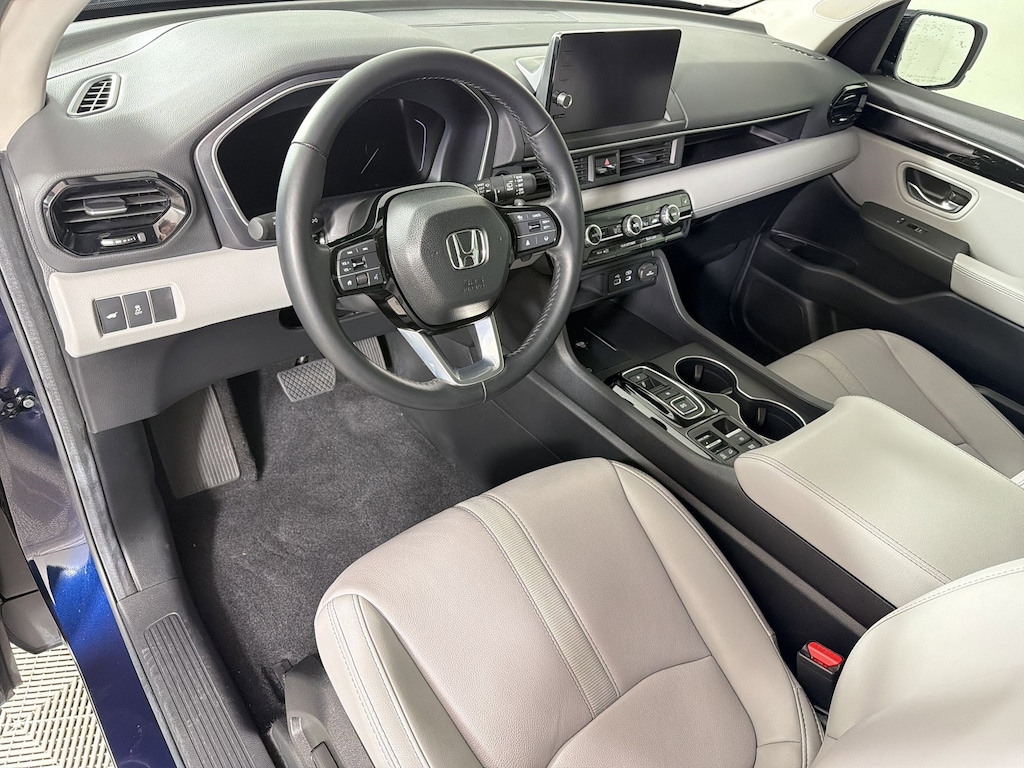 Certified 2025 Honda Pilot EX-L SUV