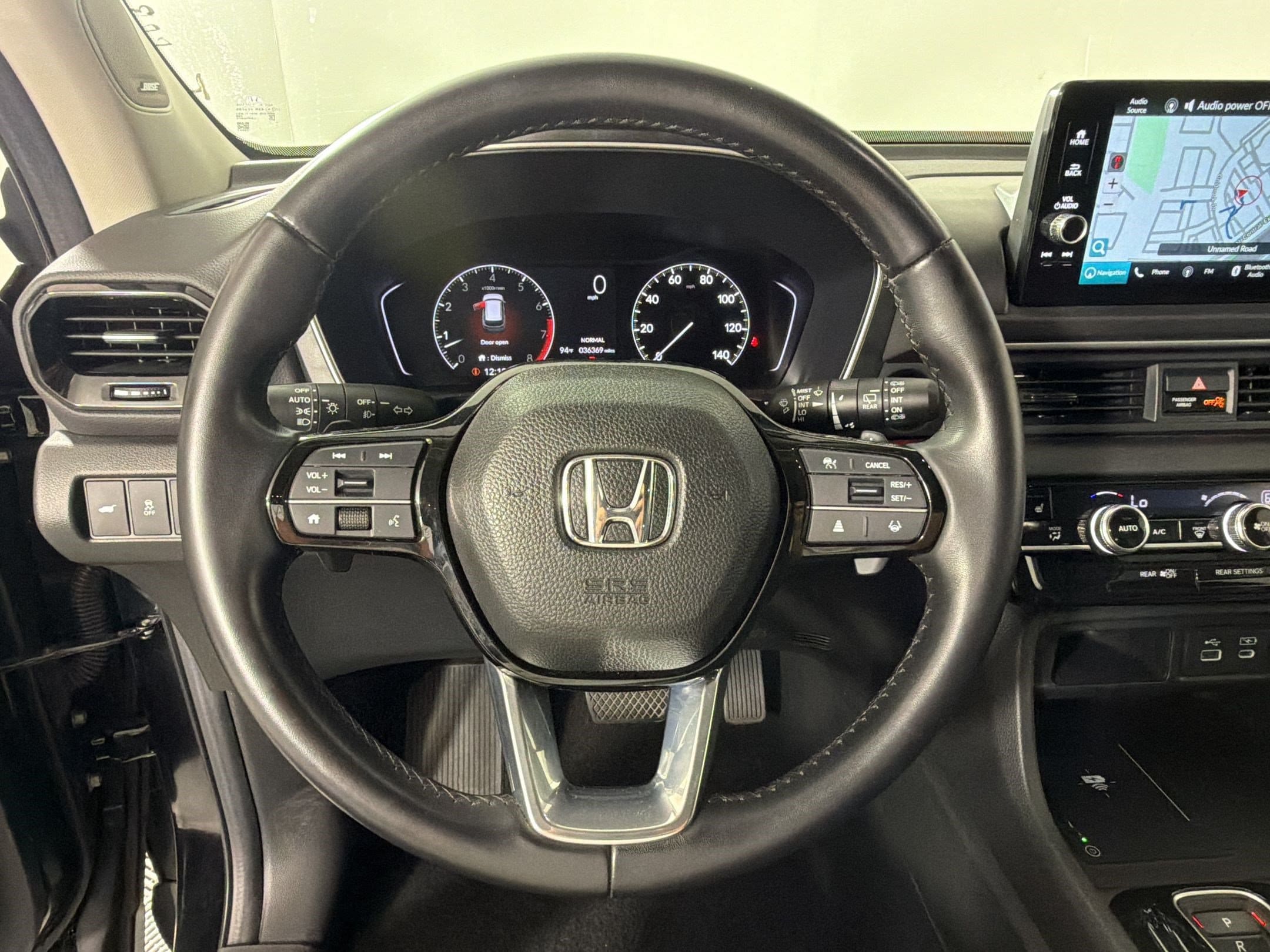 2023 Honda Pilot Touring - Photo 11