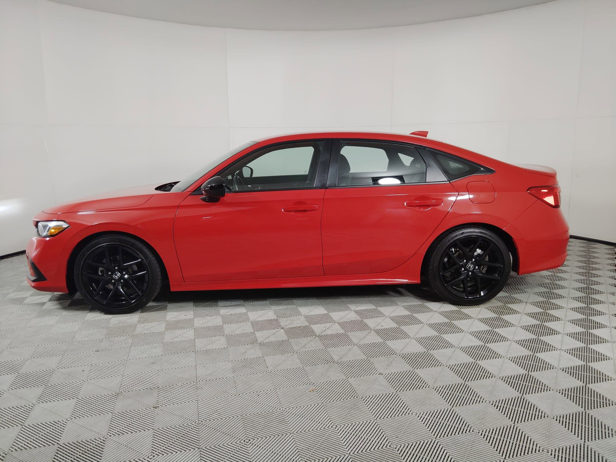 2024 Honda Civic Sport photo 2