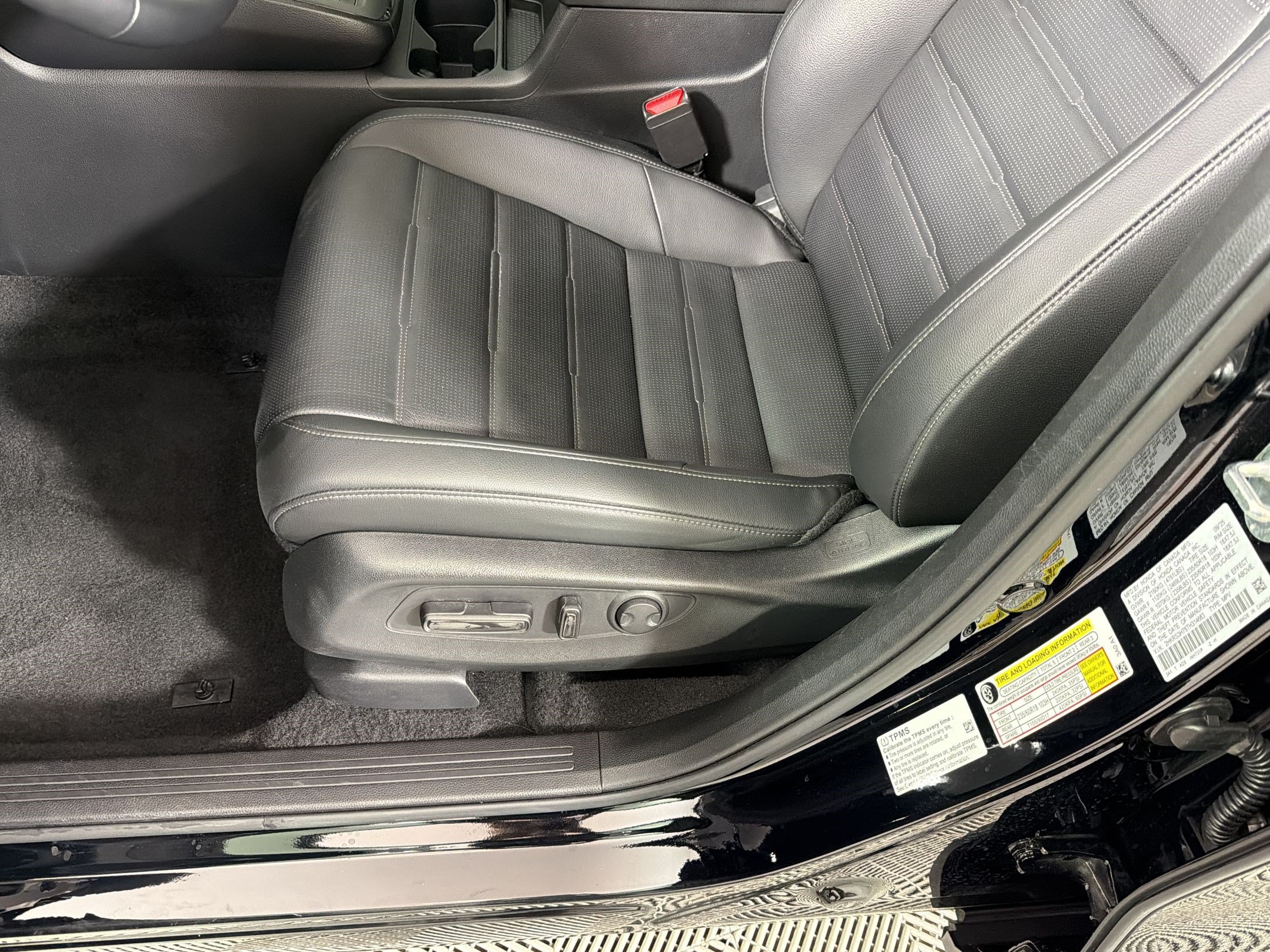 2026 Honda CR-V EX-L - Photo 14