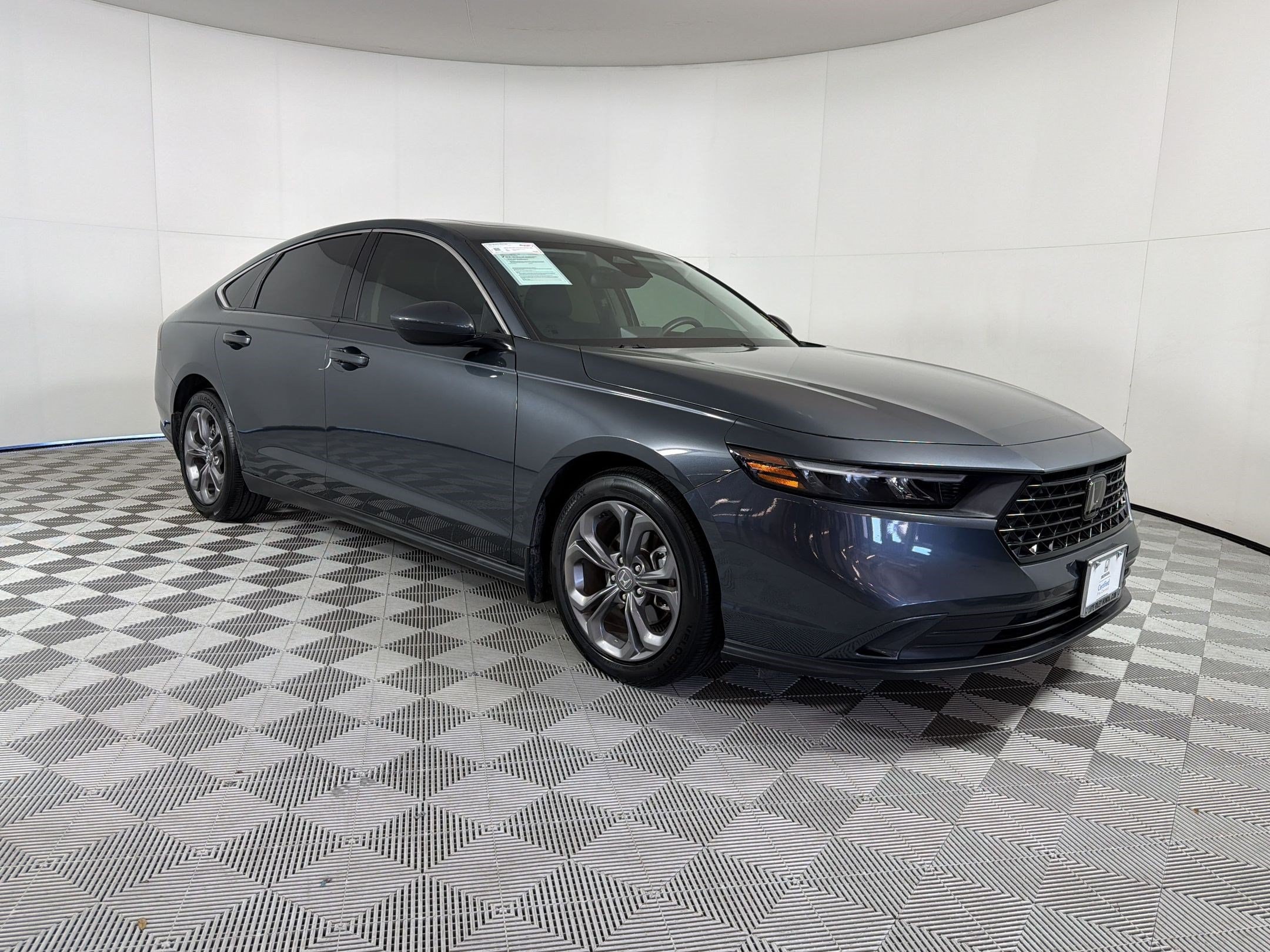 2024 Honda Accord EX - Photo 7