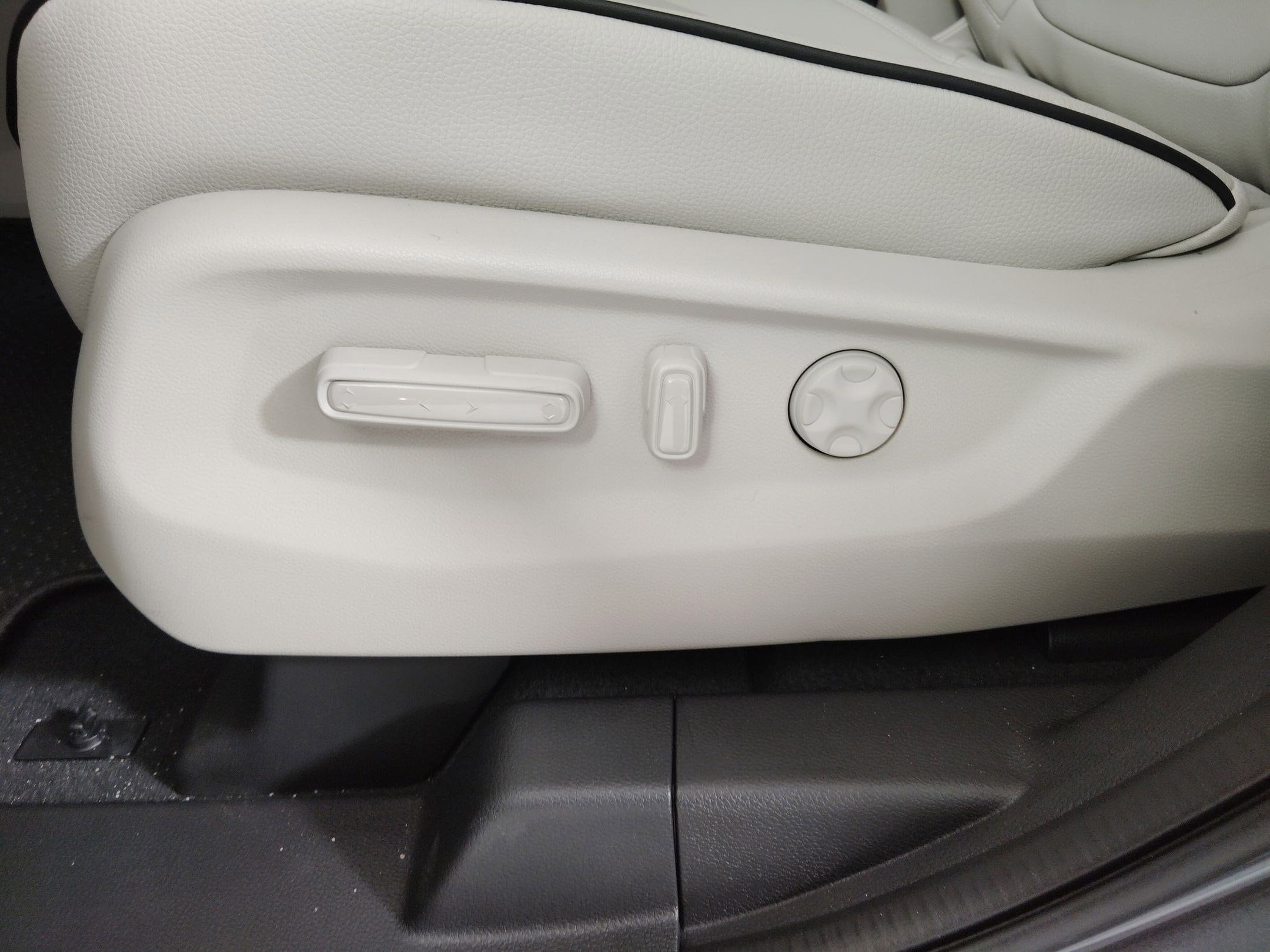 2026 Honda Odyssey Touring - Photo 13