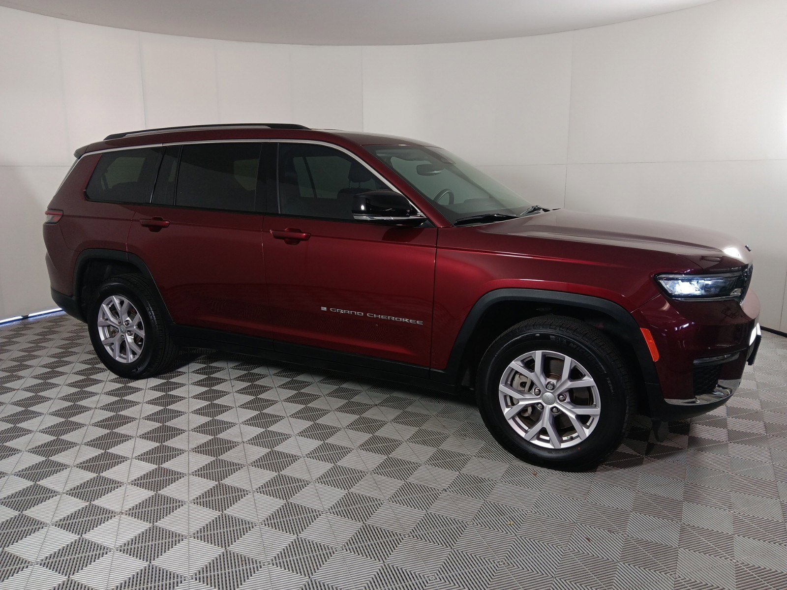 Used 2021 Jeep Grand Cherokee L Limited with VIN 1C4RJKBG9M8213157 for sale in Richardson, TX