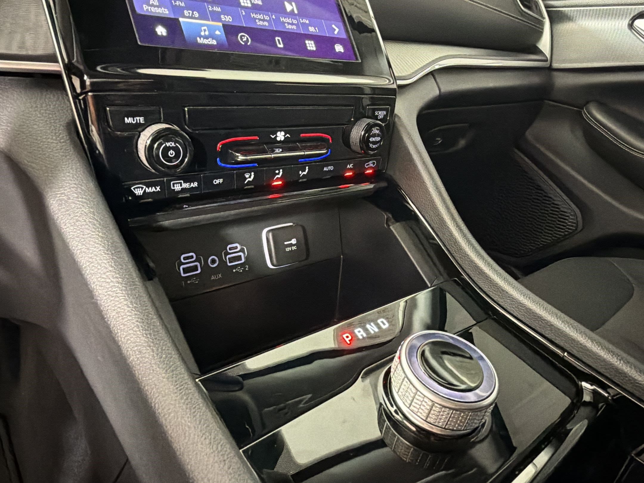 2023 Jeep Grand Cherokee Laredo - Photo 19