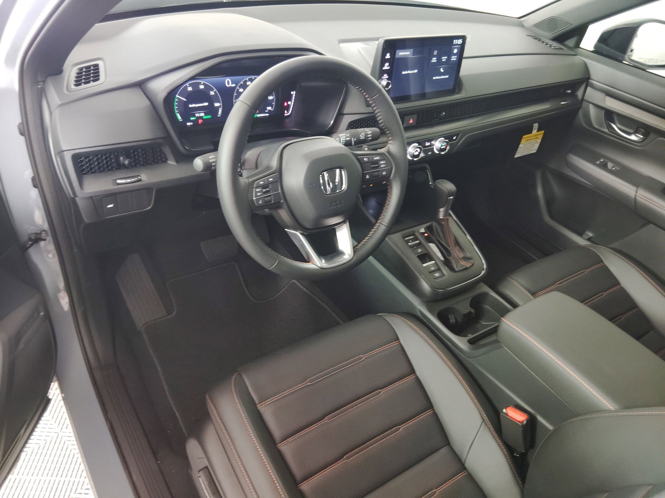 2026 Honda CR-V Hybrid Sport-L photo 3