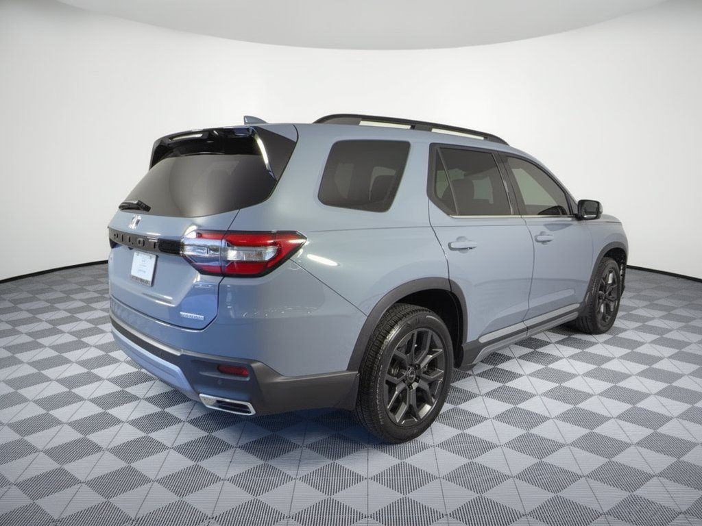 2024 Honda Pilot Touring - Photo 9