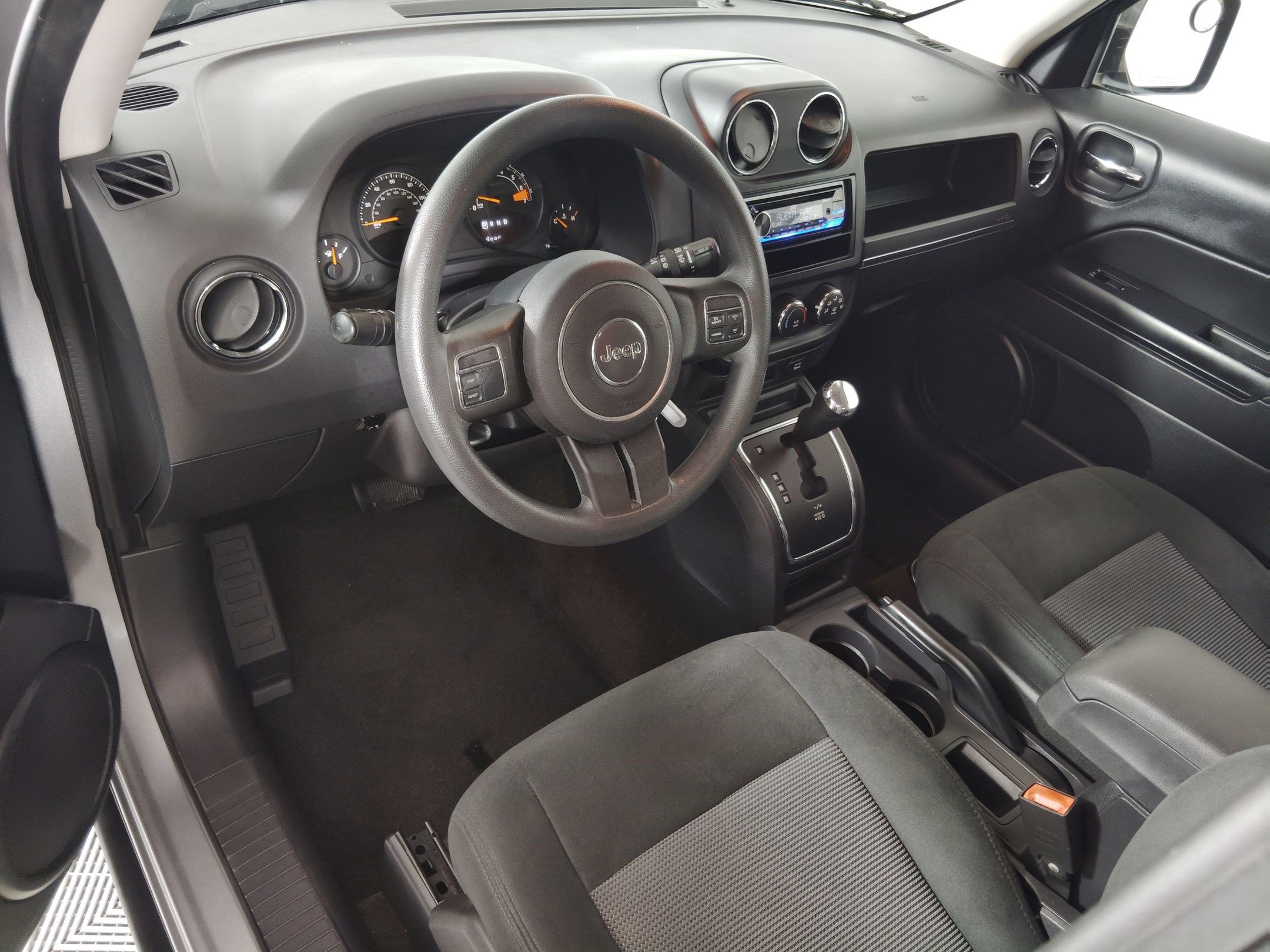 2016 Jeep Patriot Sport photo 4