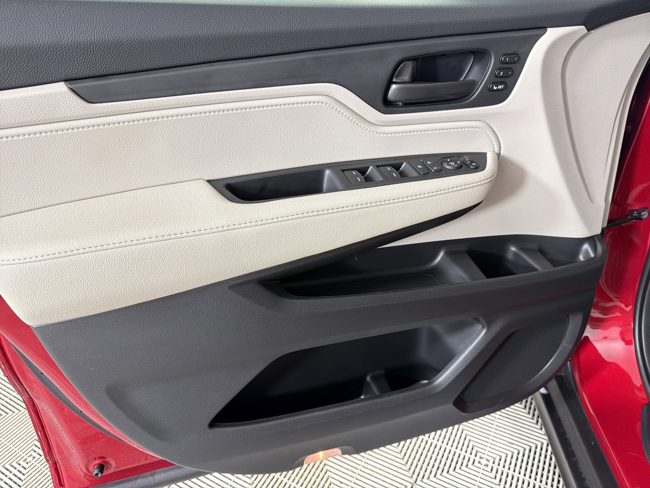 2026 Honda Odyssey EX-L - Photo 13