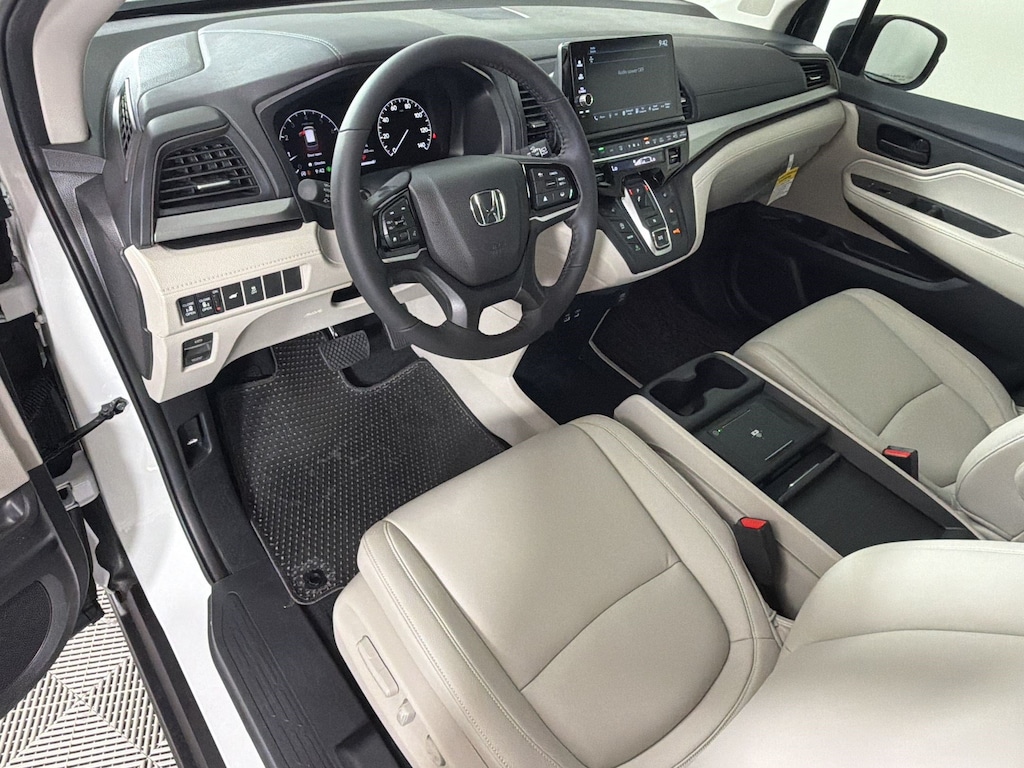 New 2026 Honda Odyssey EX-L Van Passenger