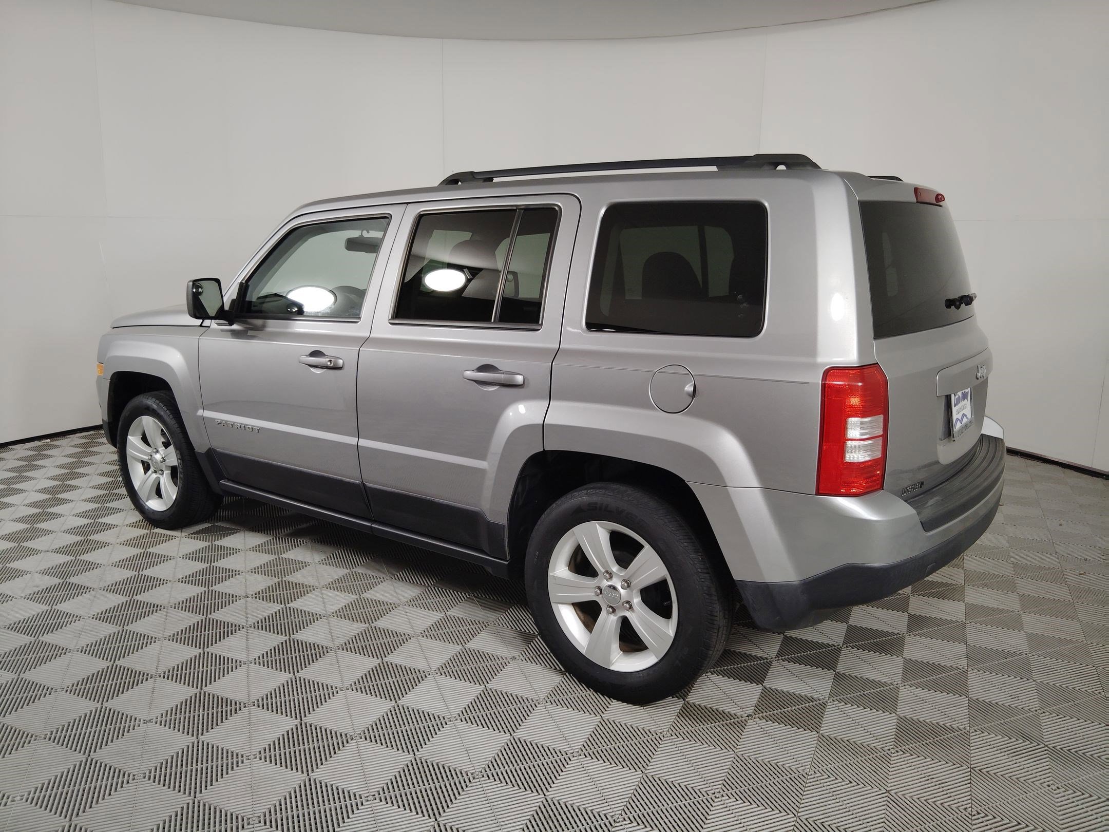 2016 Jeep Patriot Sport photo 3